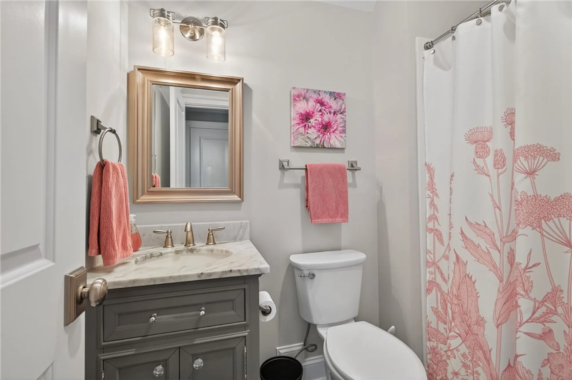 Property Slideshow image 21 of 31 | 119 royal worlington, Williamsburg, VA, 23188