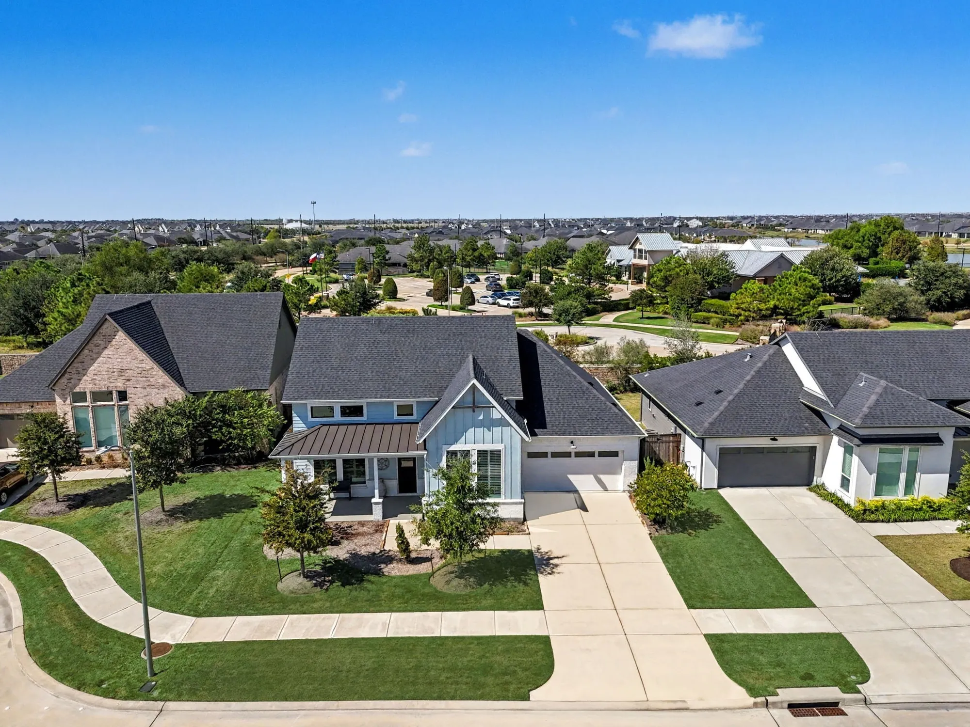 Property Slideshow image 33 of 41 | 29011 harbor springs ct, Fulshear, TX, 77441
