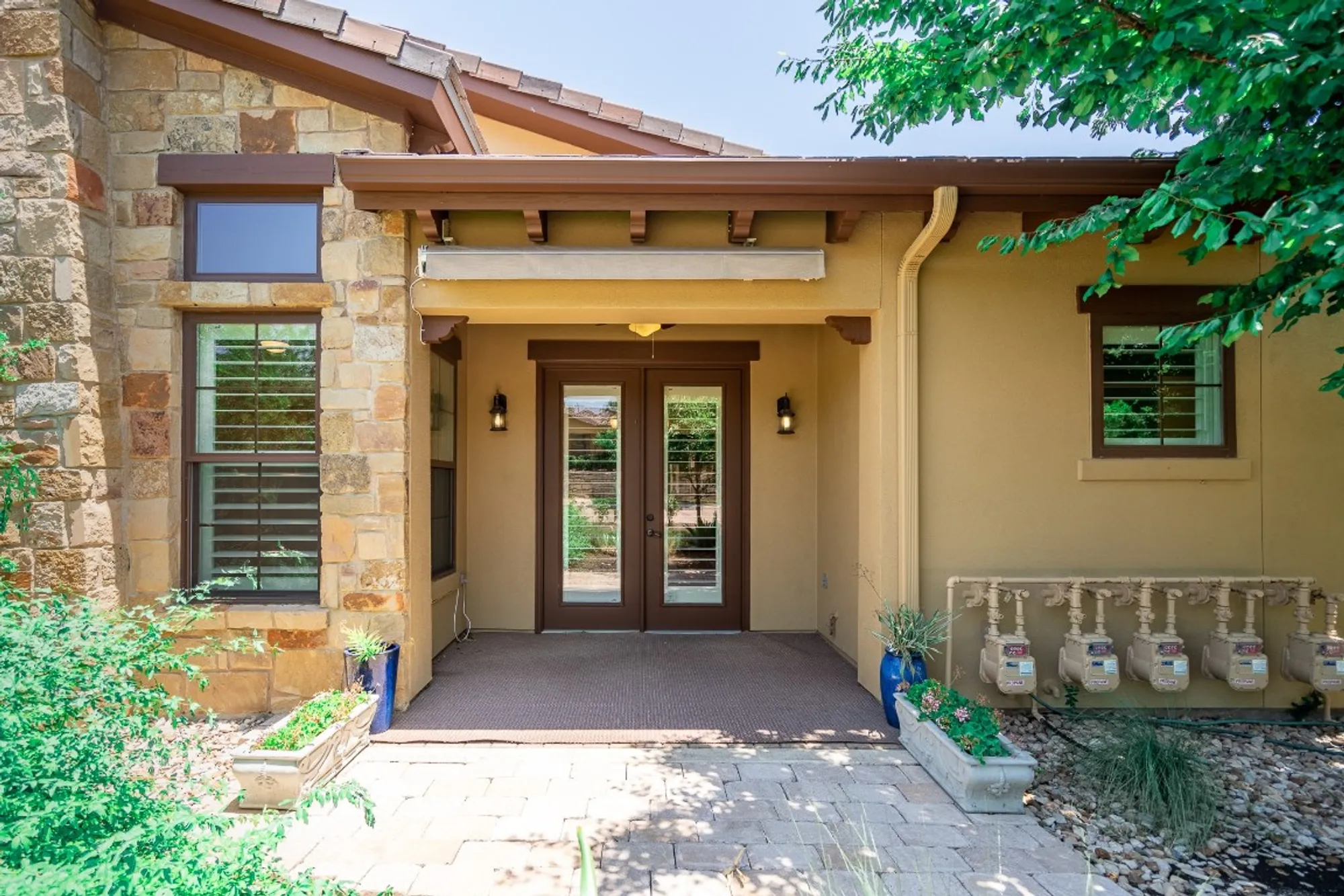 Property Slideshow image 24 of 35 | 108 rivalto cir 5, Lakeway, TX, 78734