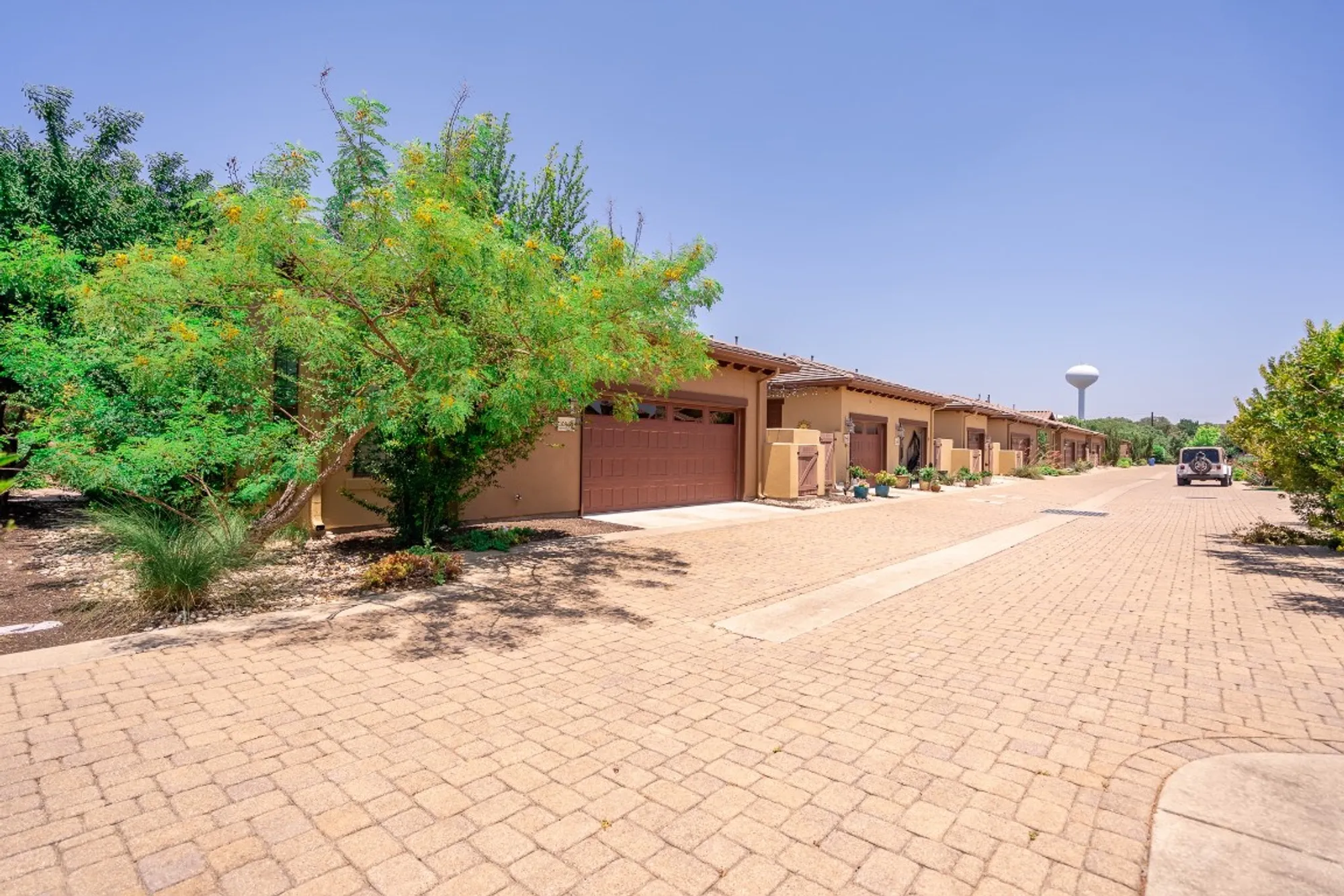 Property Slideshow image 26 of 35 | 108 rivalto cir 5, Lakeway, TX, 78734