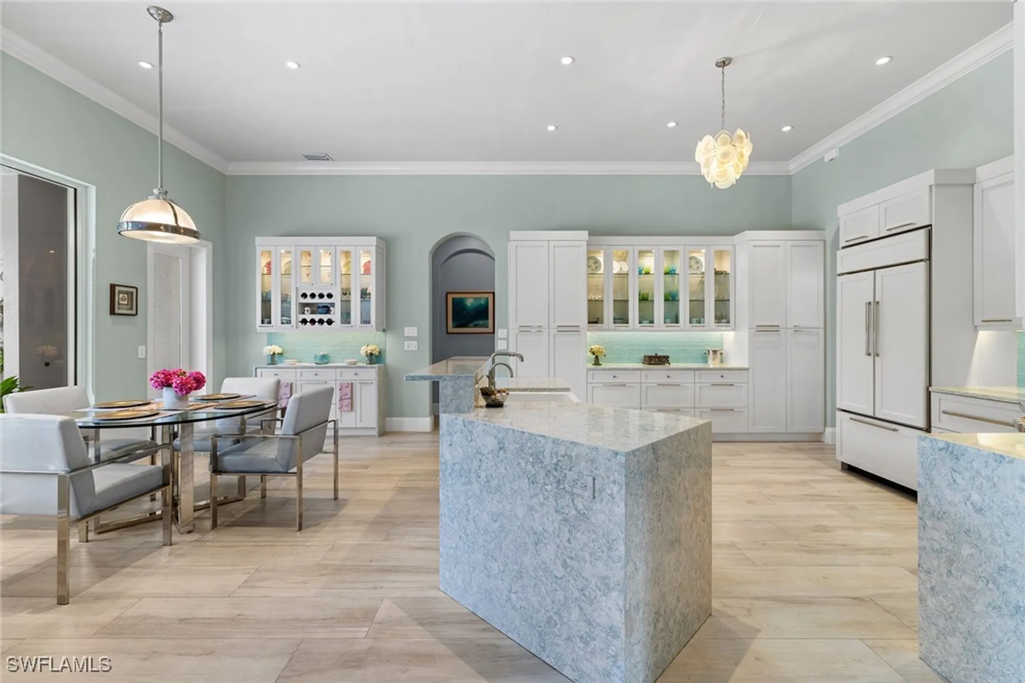 Property Slideshow image 15 of 48 | 7627 palmer ct, Naples, FL, 34113
