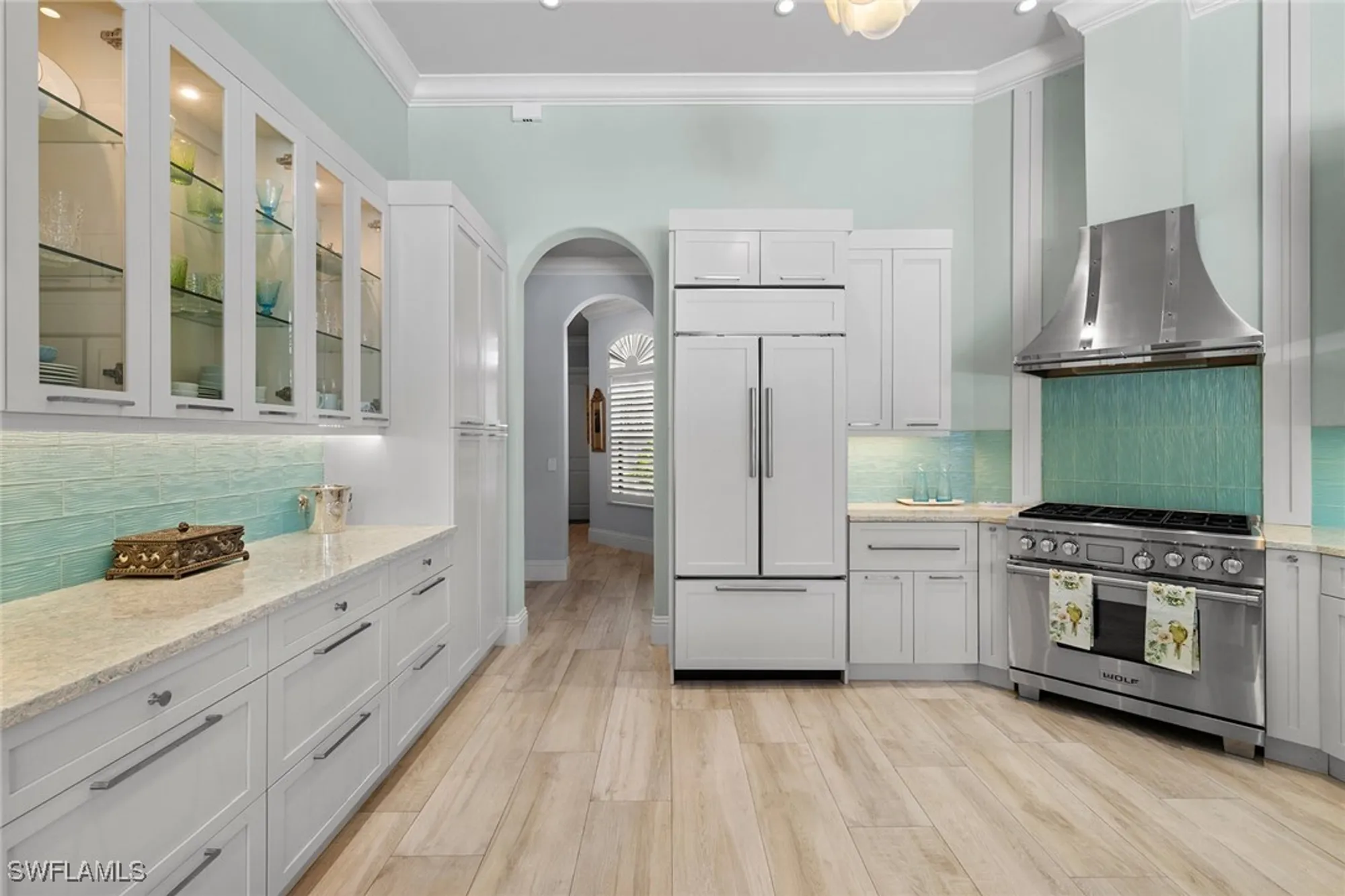 Property Slideshow image 13 of 48 | 7627 palmer ct, Naples, FL, 34113