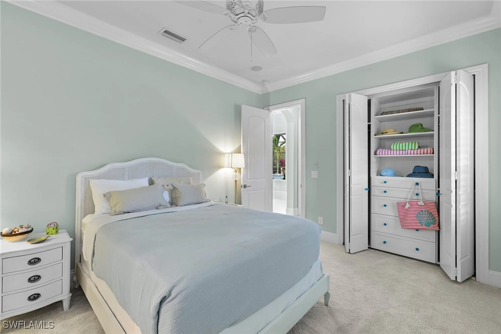 Property Slideshow image 24 of 48 | 7627 palmer ct, Naples, FL, 34113