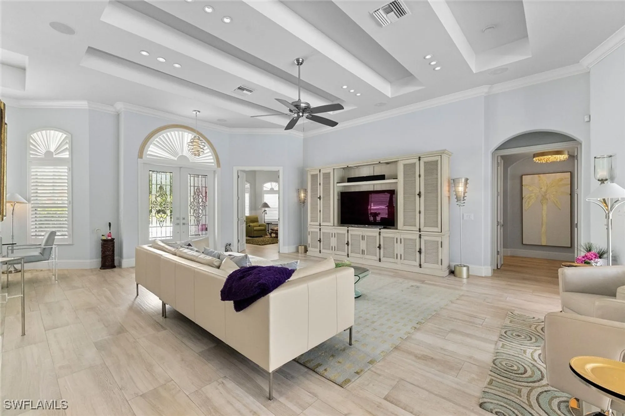 Property Slideshow image 8 of 48 | 7627 palmer ct, Naples, FL, 34113