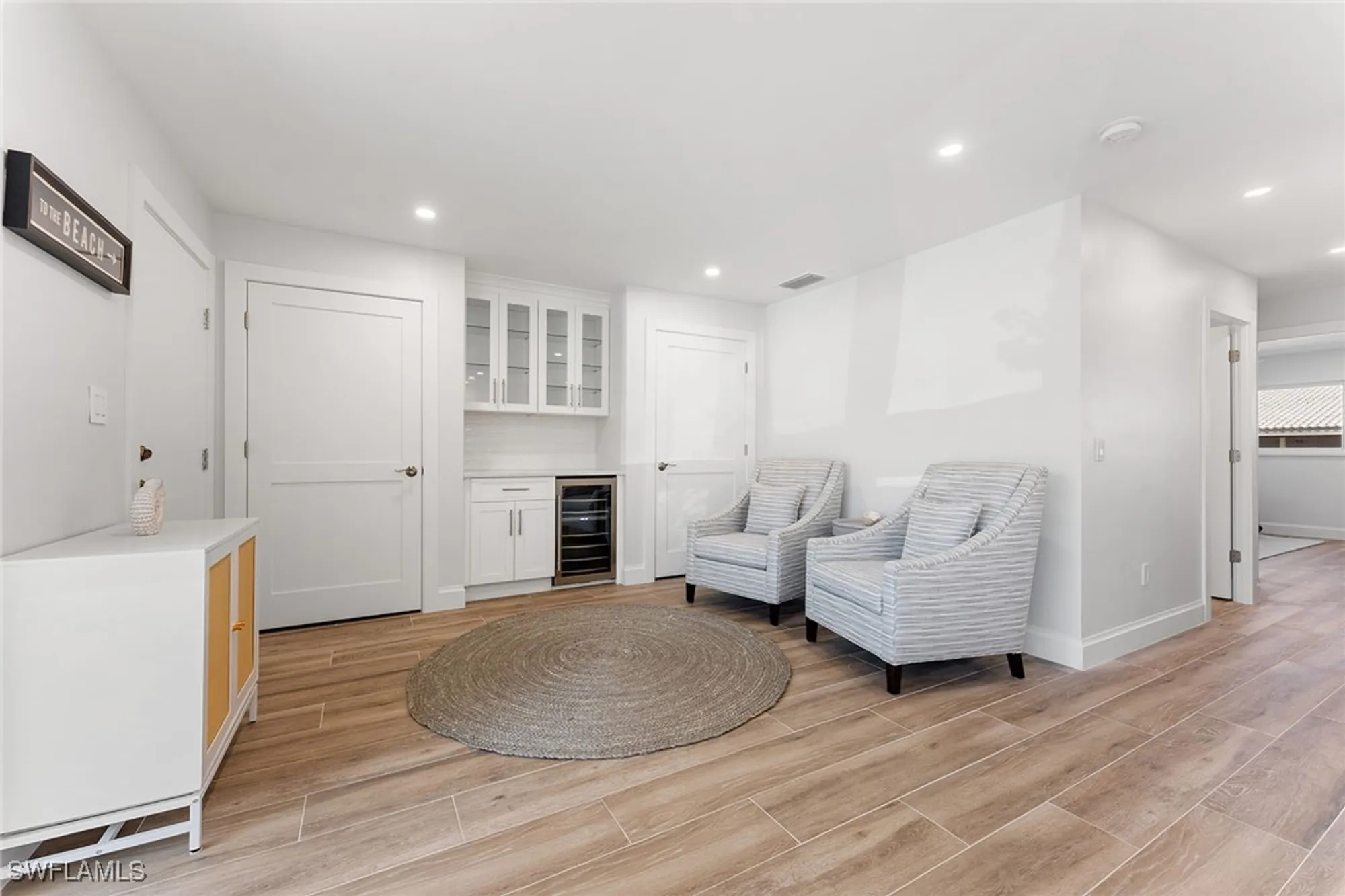 Property Slideshow image 20 of 37 | 2100 gulf shore blvd 107, Naples, FL, 34102