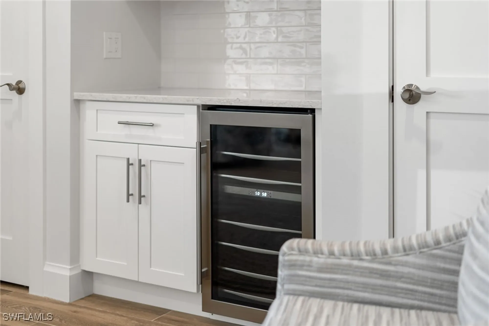 Property Slideshow image 33 of 37 | 2100 gulf shore blvd 107, Naples, FL, 34102
