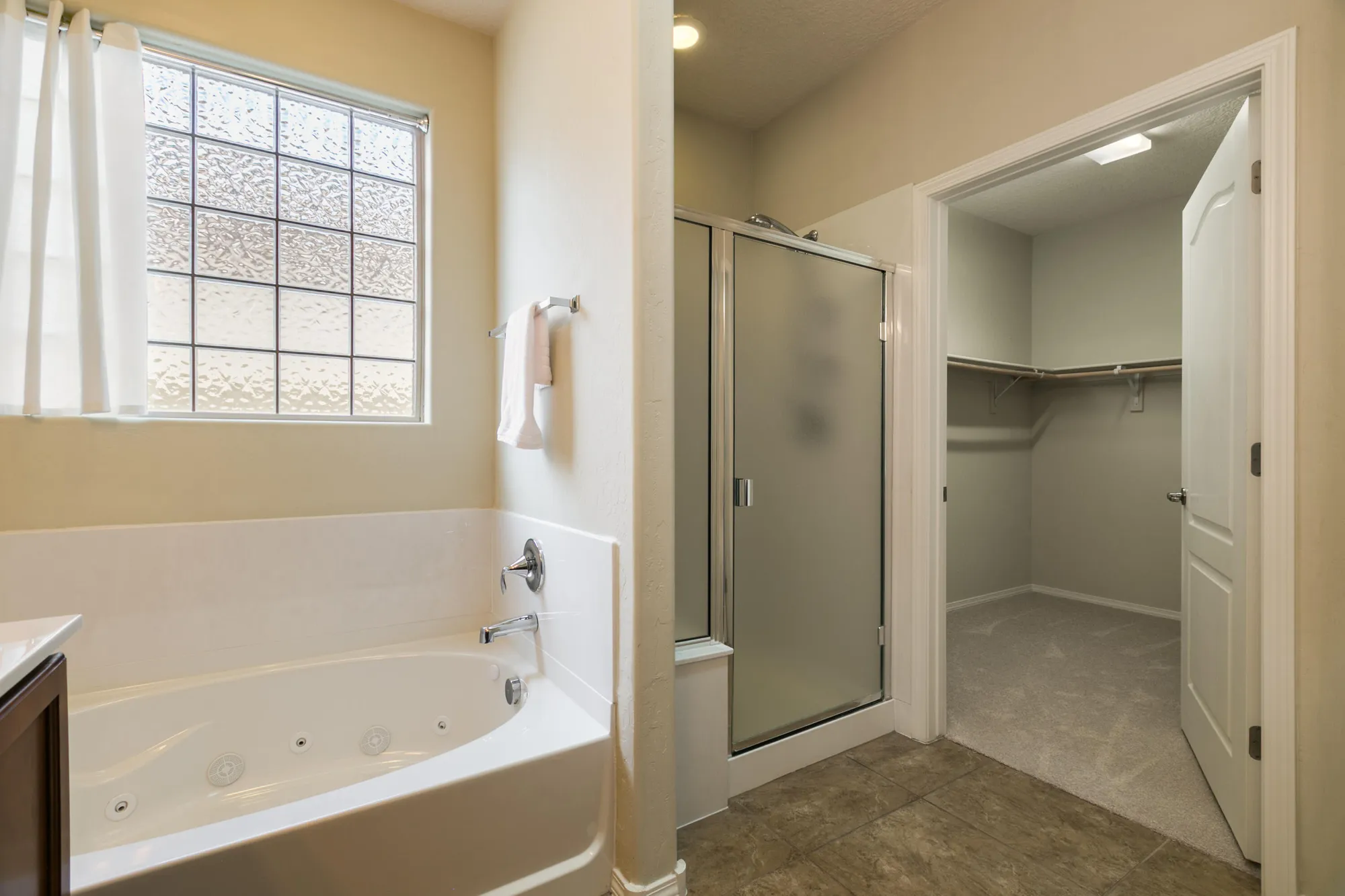 Property Slideshow image 24 of 33 | 1047 prairie zinnia dr, Bernalillo, NM, 87004