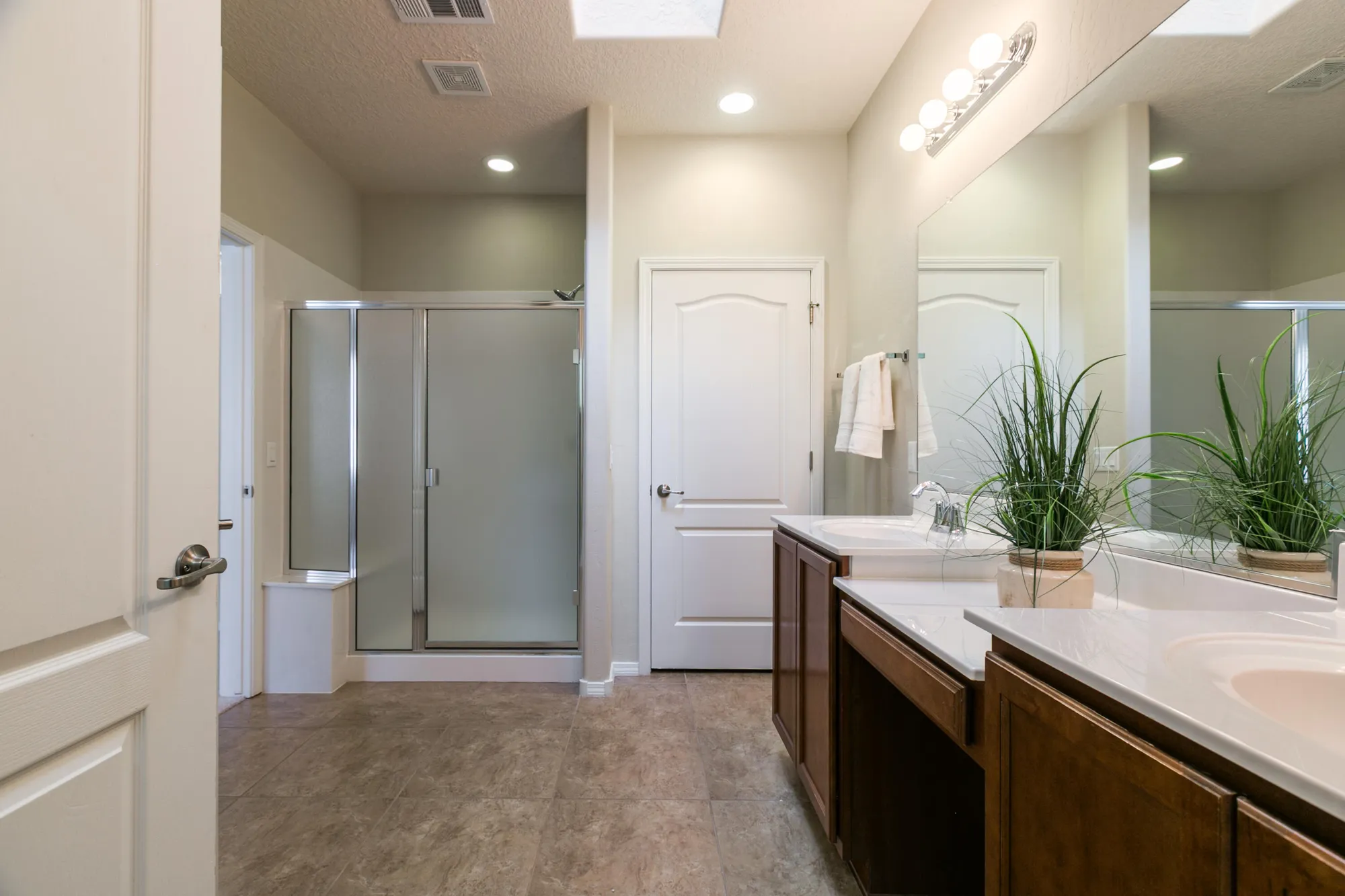 Property Slideshow image 28 of 33 | 1047 prairie zinnia dr, Bernalillo, NM, 87004