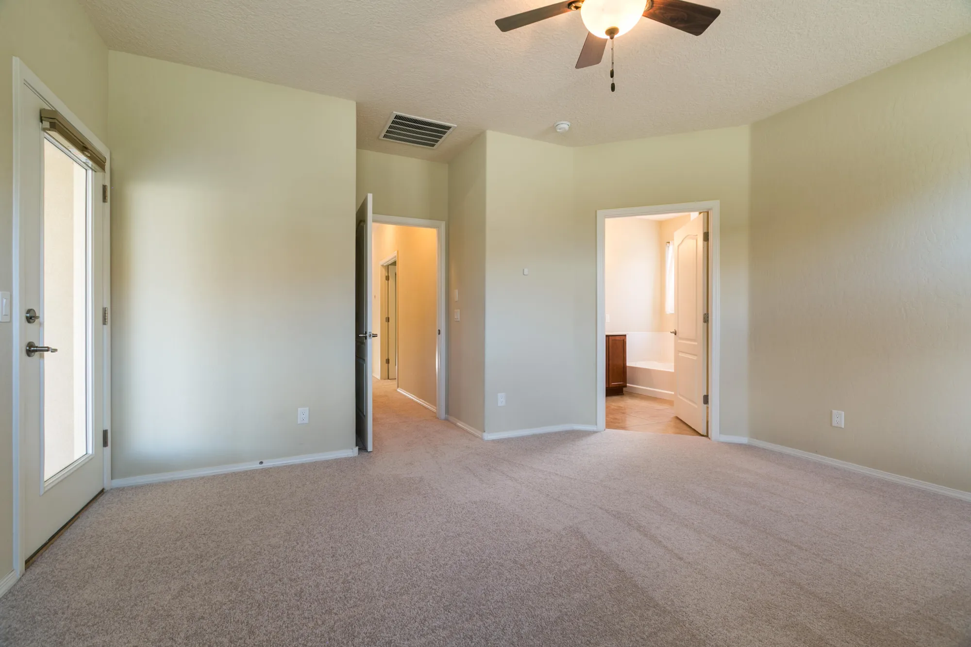 Property Slideshow image 22 of 33 | 1047 prairie zinnia dr, Bernalillo, NM, 87004