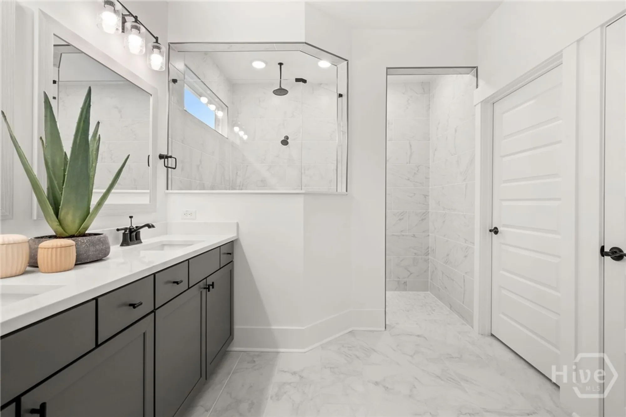 Property Slideshow image 28 of 51 | 323 birch dr, Richmond Hill, GA, 31324