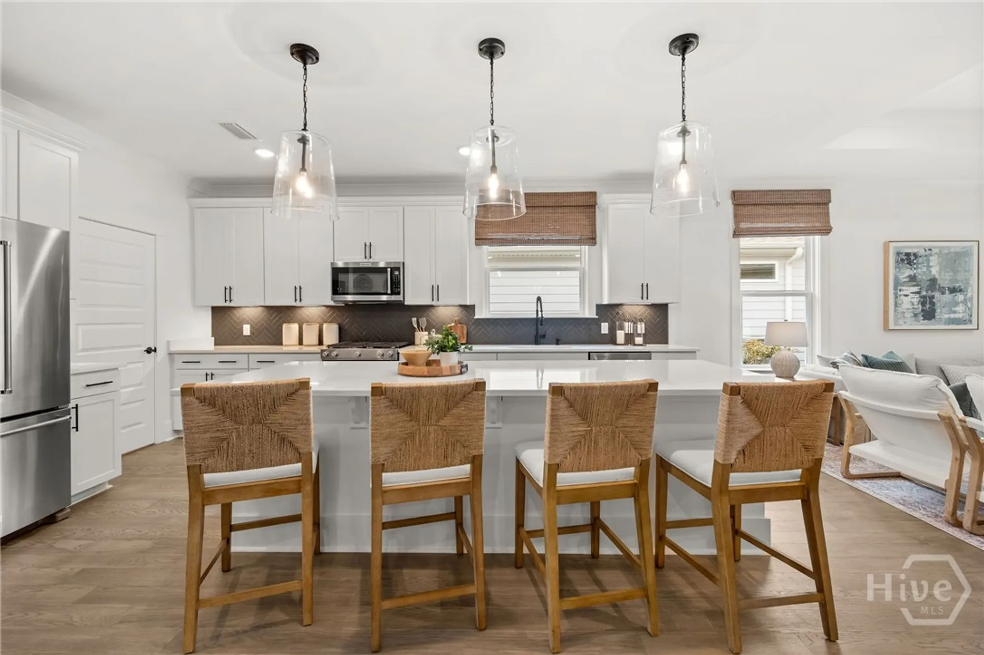 Property Slideshow image 4 of 51 | 323 birch dr, Richmond Hill, GA, 31324