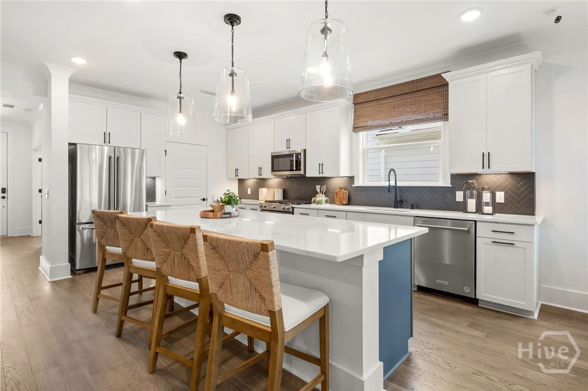 Property Slideshow image 6 of 51 | 323 birch dr, Richmond Hill, GA, 31324