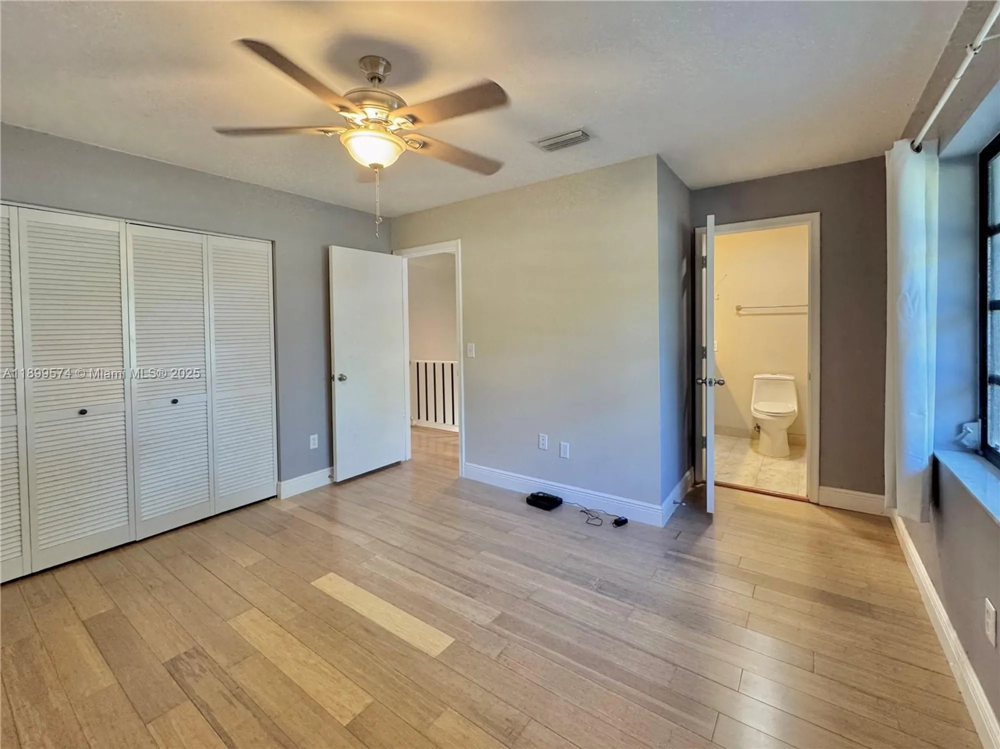 Property Slideshow image 21 of 26 | 21643 cypress rd apt 14d, Boca Raton, FL, 33433