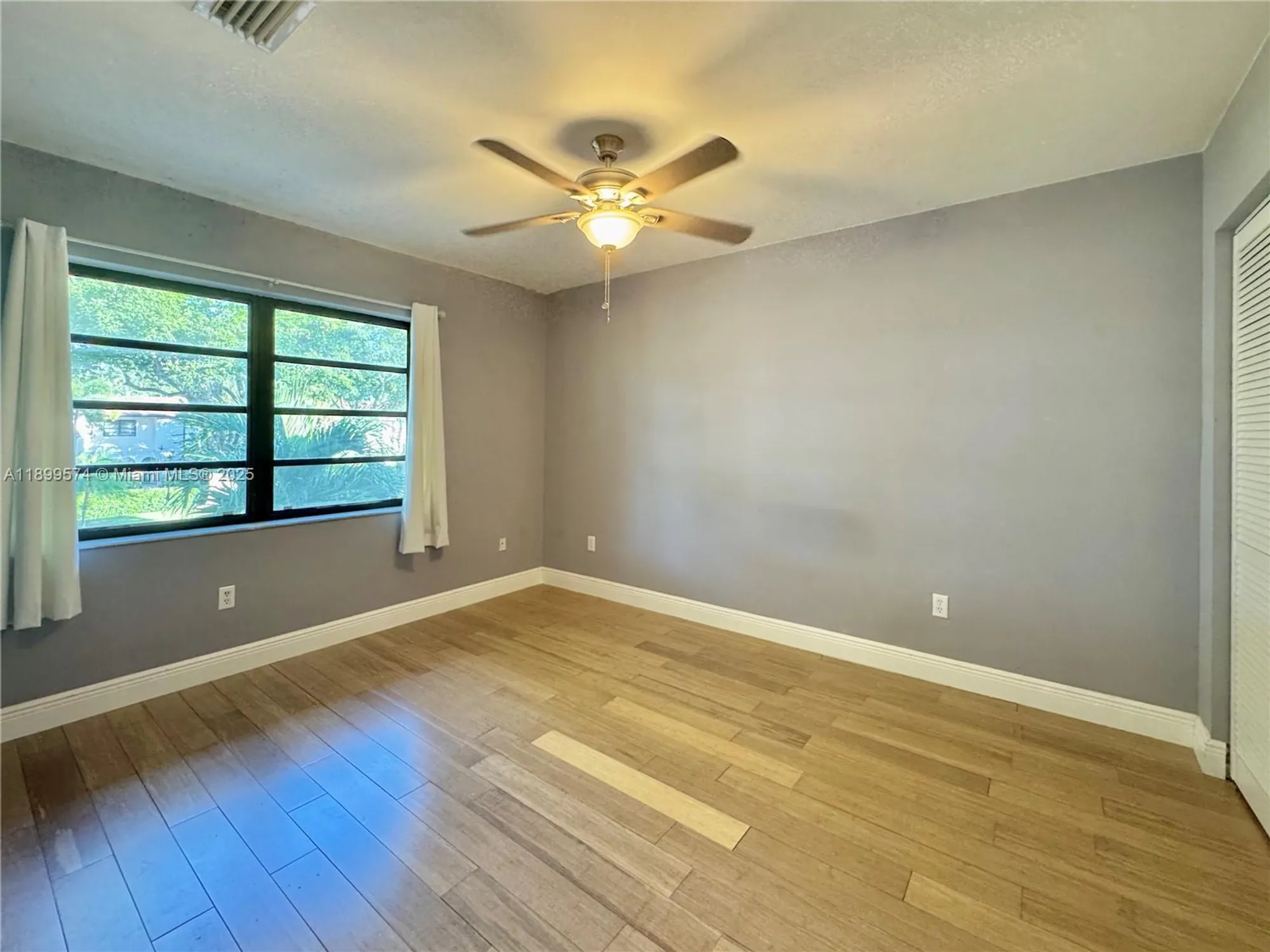 Property Slideshow image 22 of 26 | 21643 cypress rd apt 14d, Boca Raton, FL, 33433