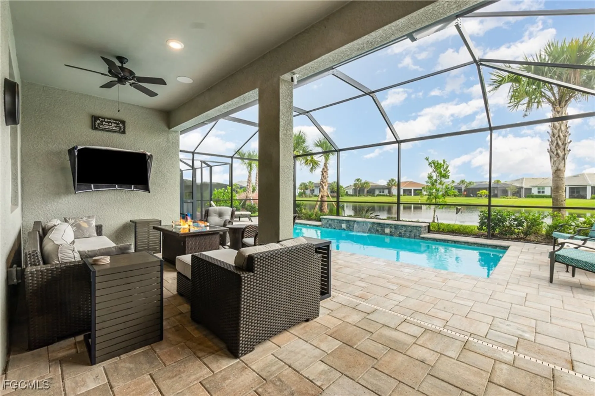 Property Slideshow image 1 of 42 | 7079 chapel creek ln, North Fort Myers, FL, 33917