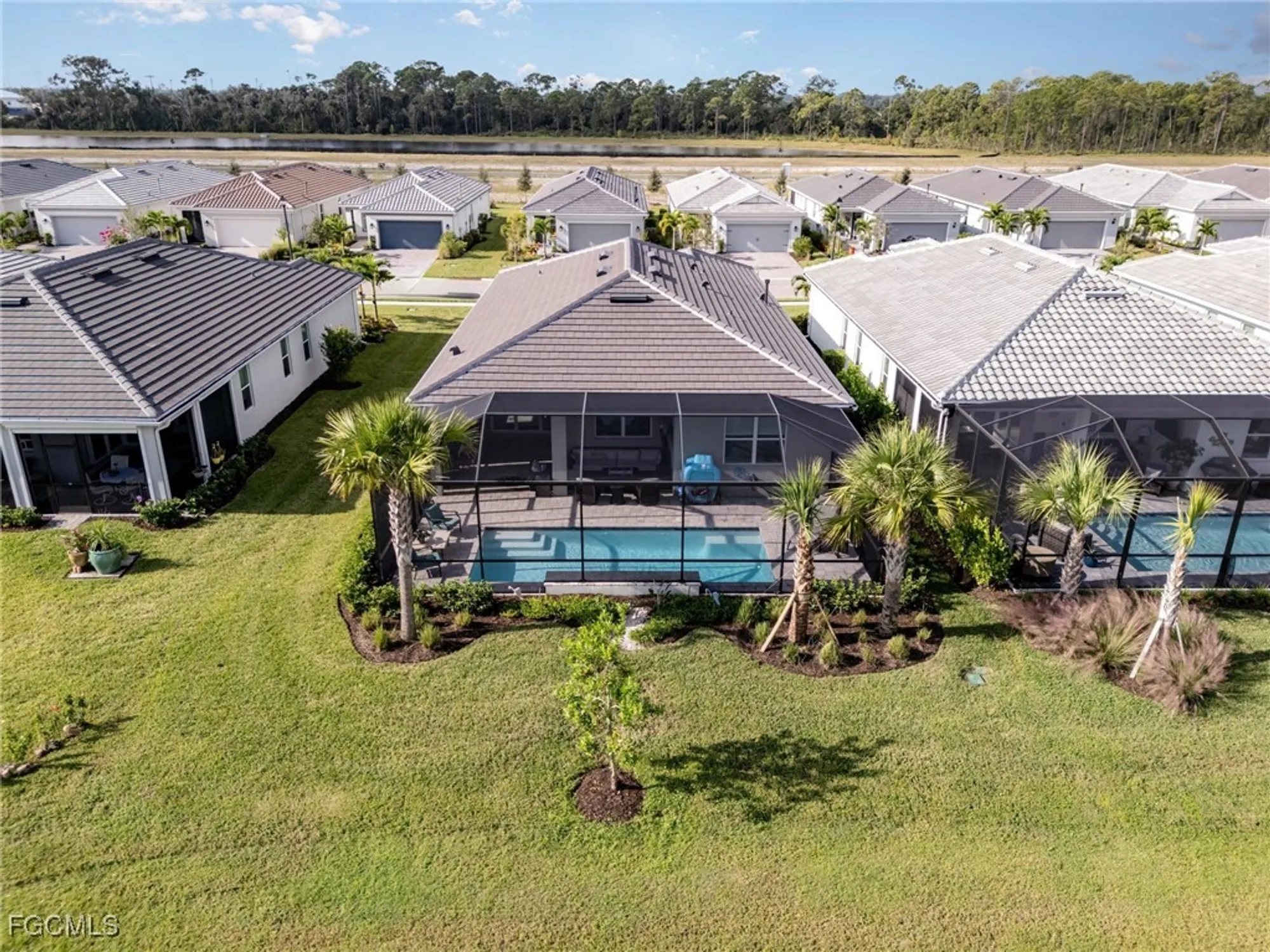 Property Slideshow image 33 of 42 | 7079 chapel creek ln, North Fort Myers, FL, 33917