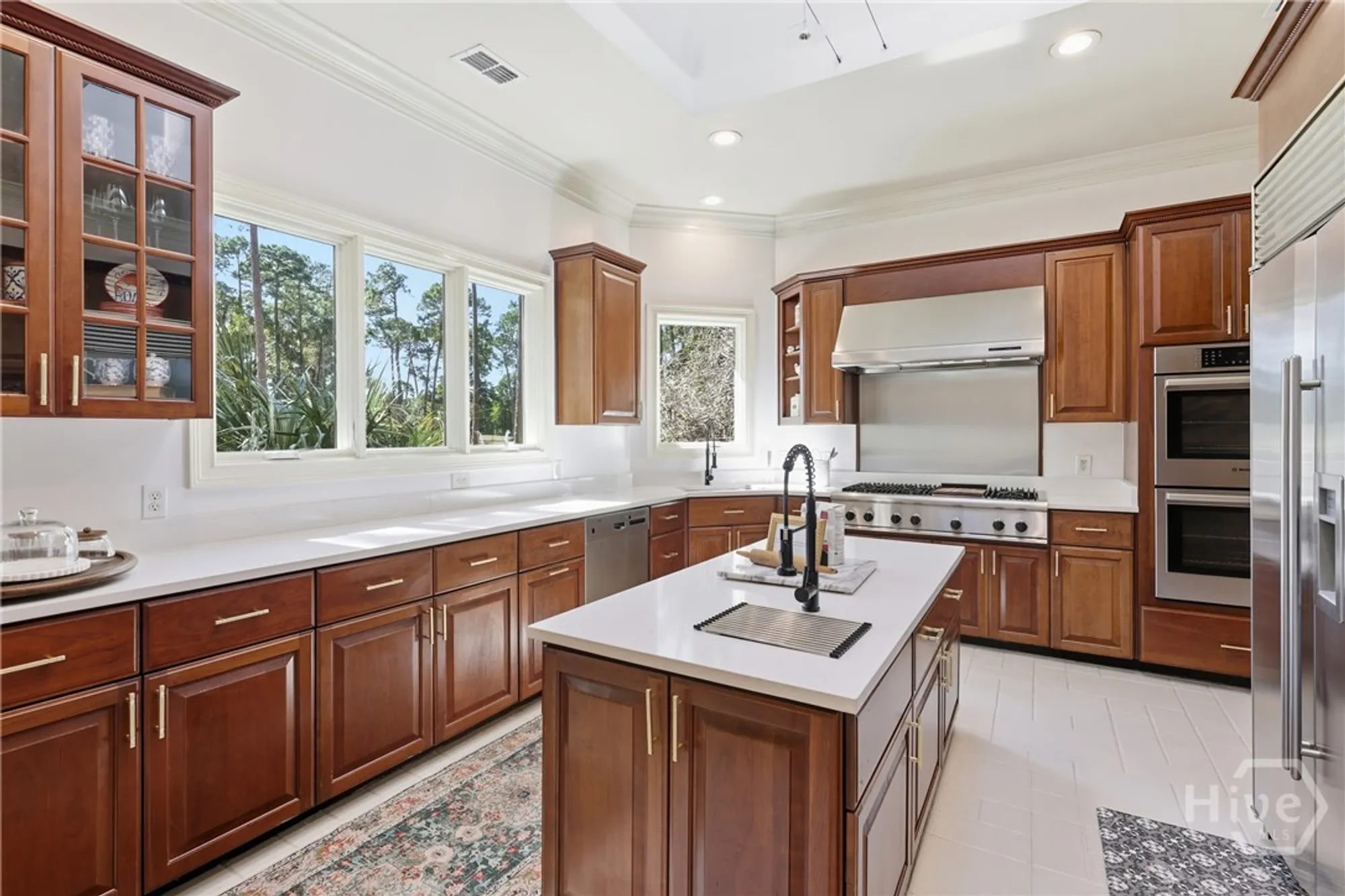 Property Slideshow image 14 of 32 | 7 springpine ln, Savannah, GA, 31411