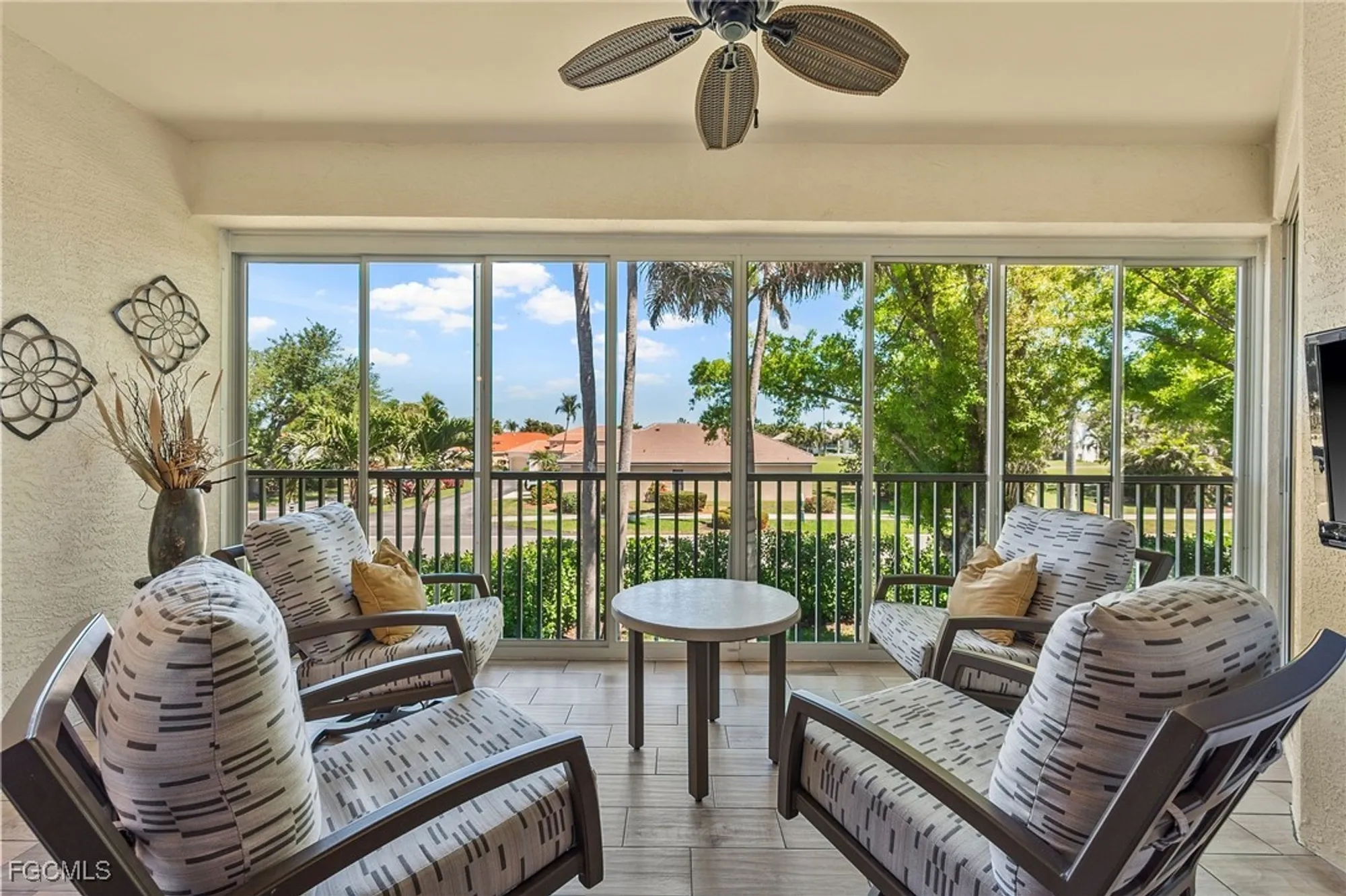 Property Slideshow image 2 of 42 | 11270 jacana ct 2110, Fort Myers, FL, 33908