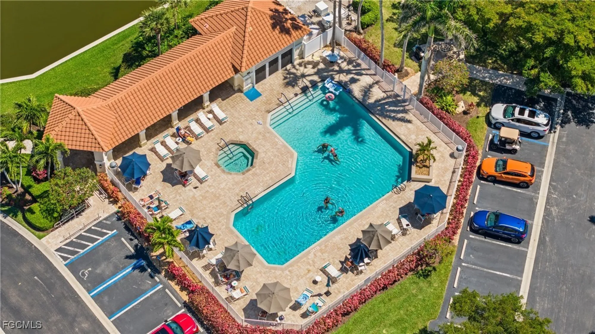 Property Slideshow image 6 of 42 | 11270 jacana ct 2110, Fort Myers, FL, 33908