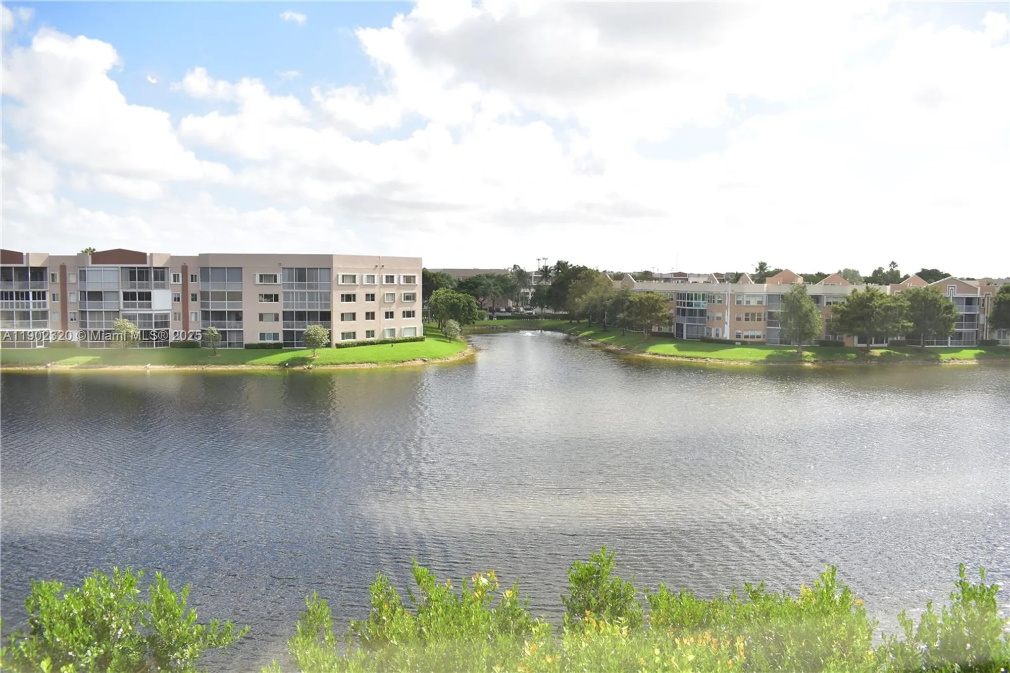 Property Slideshow image 12 of 63 | 7486 trent dr 408, Tamarac, FL, 33321