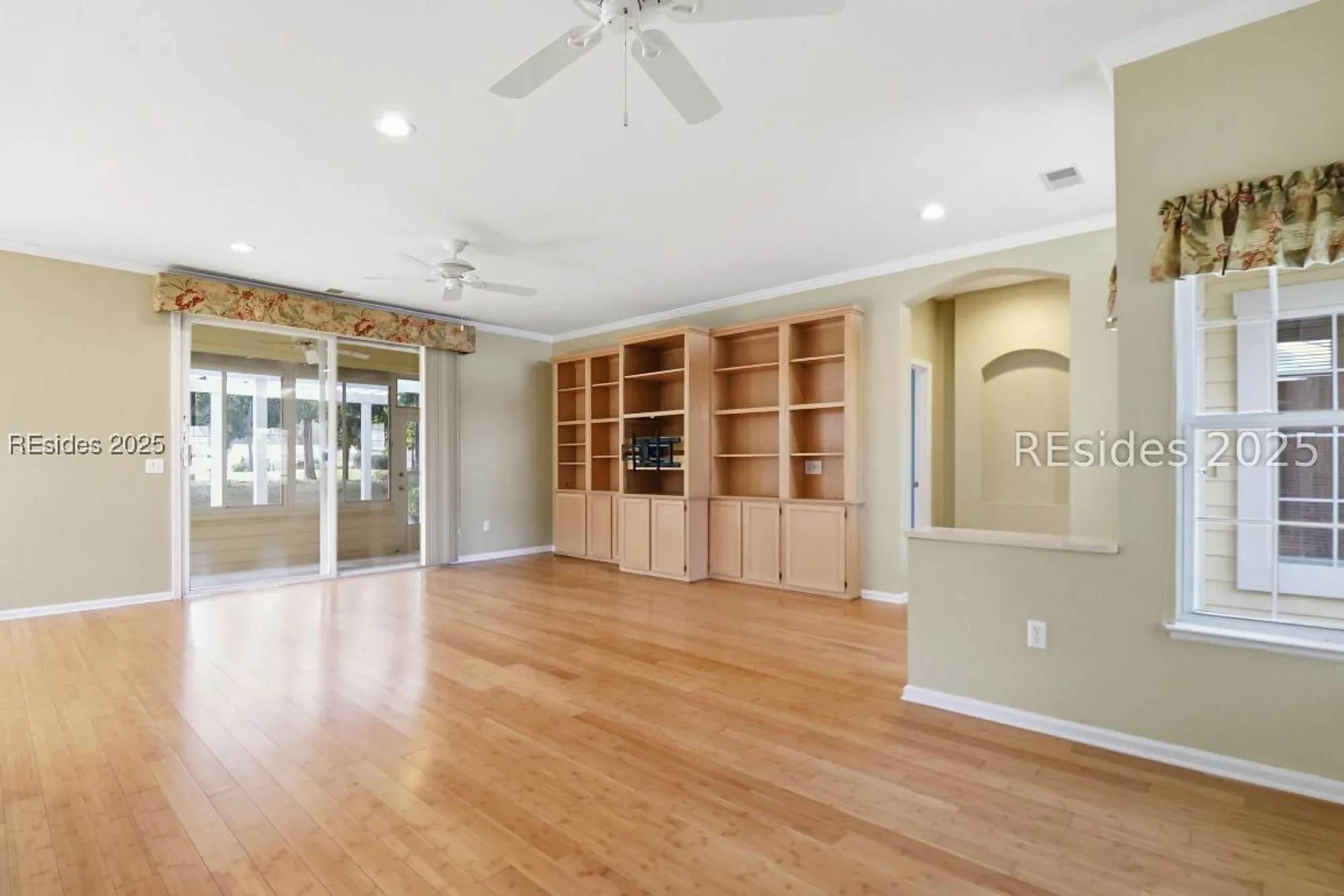 Property Slideshow image 4 of 48 | 20 devant dr, Bluffton, SC, 29909