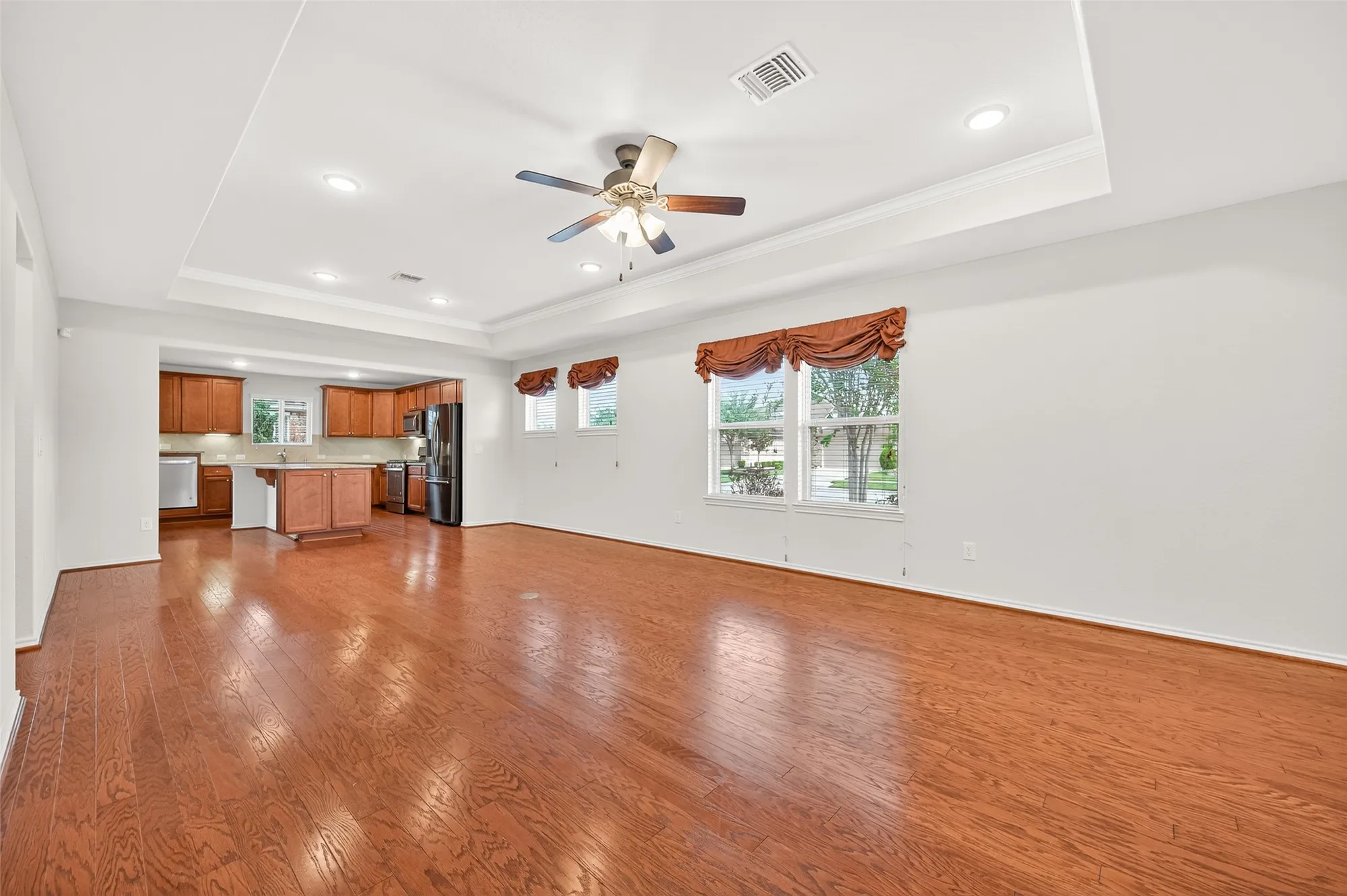 Property Slideshow image 14 of 47 | 3002 rock rose ln, Richmond, TX, 77469