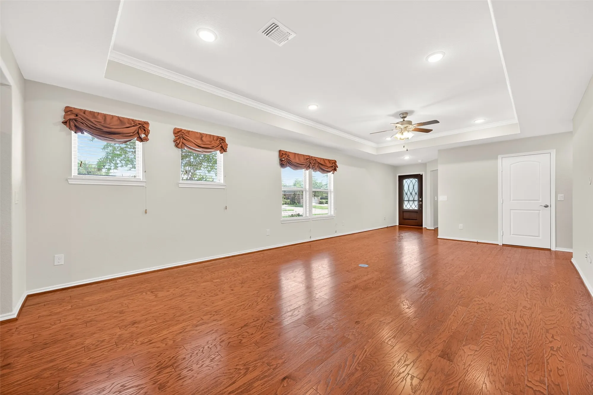 Property Slideshow image 16 of 47 | 3002 rock rose ln, Richmond, TX, 77469