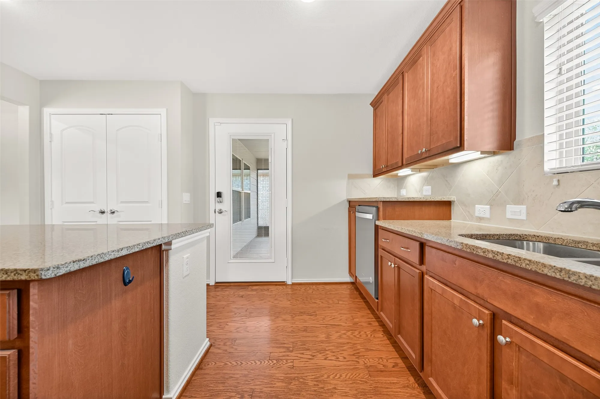 Property Slideshow image 24 of 47 | 3002 rock rose ln, Richmond, TX, 77469