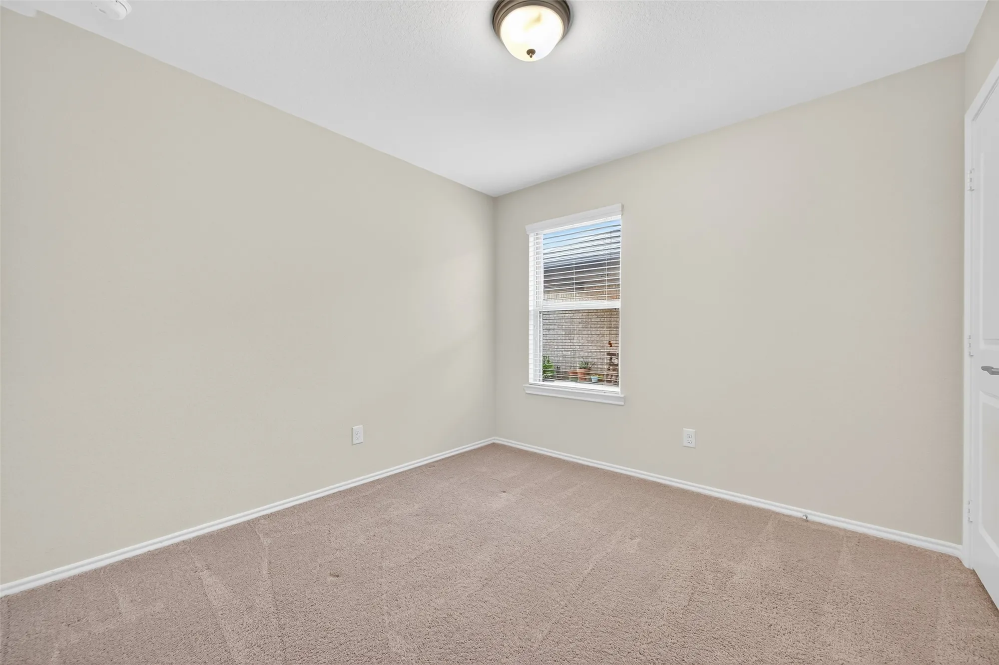 Property Slideshow image 28 of 47 | 3002 rock rose ln, Richmond, TX, 77469