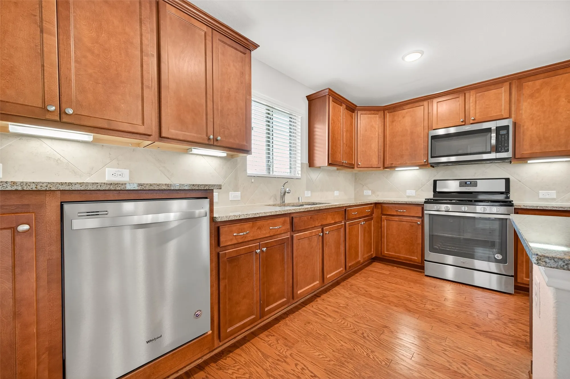 Property Slideshow image 20 of 47 | 3002 rock rose ln, Richmond, TX, 77469