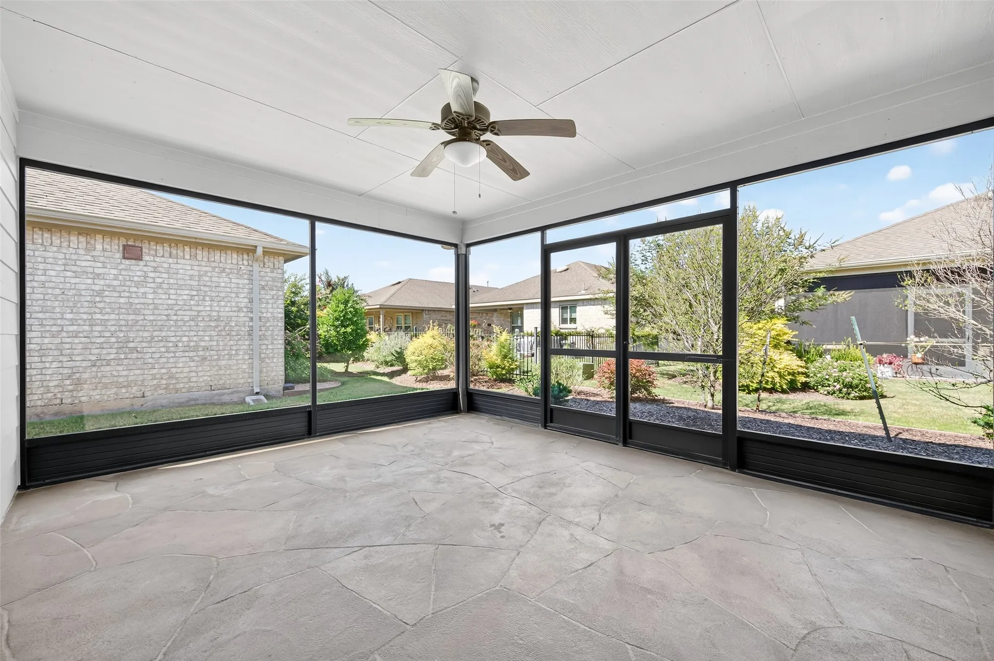 Property Slideshow image 39 of 47 | 3002 rock rose ln, Richmond, TX, 77469
