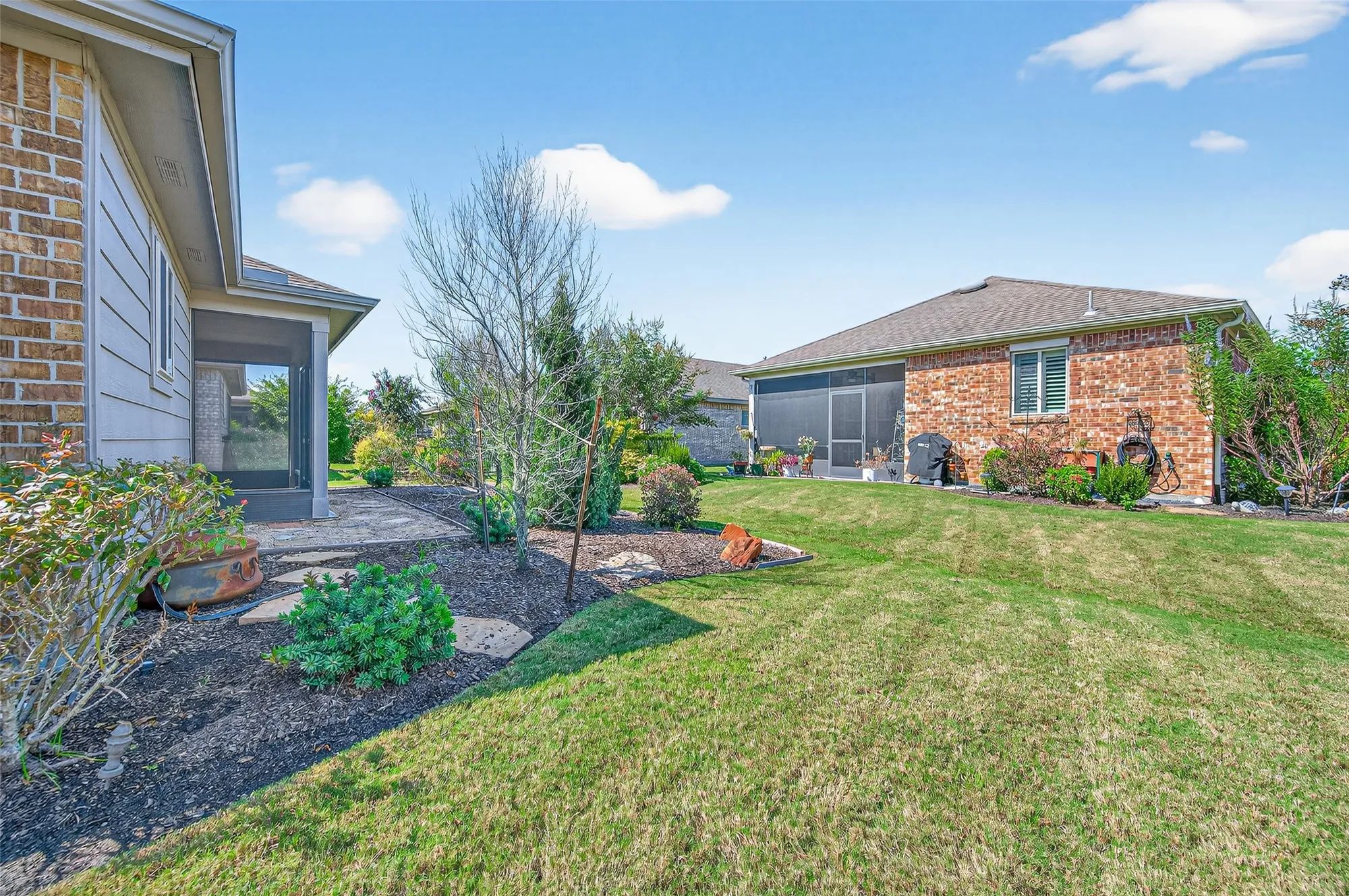 Property Slideshow image 42 of 47 | 3002 rock rose ln, Richmond, TX, 77469