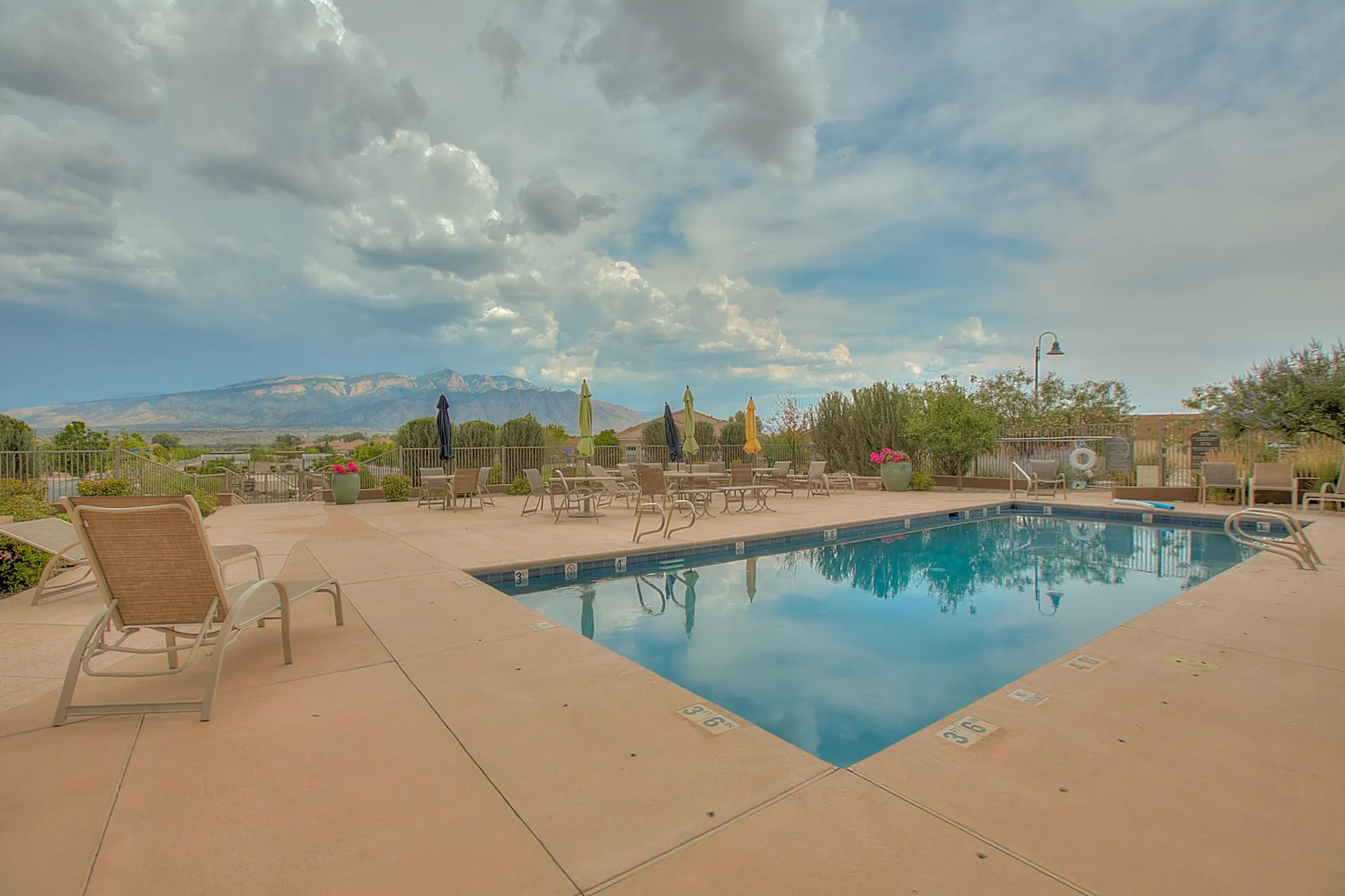 Property Slideshow image 28 of 32 | 901 golden yarrow trl, Bernalillo, NM, 87004