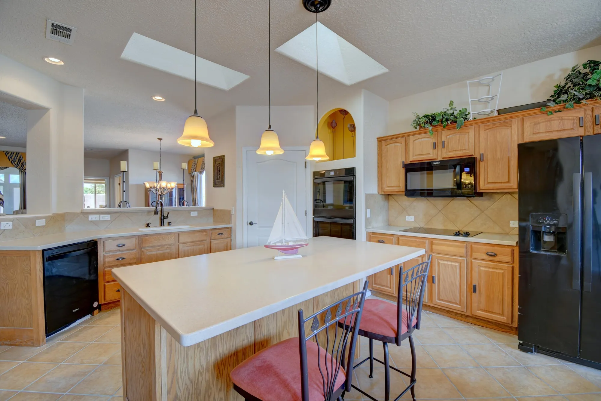 Property Slideshow image 9 of 32 | 901 golden yarrow trl, Bernalillo, NM, 87004