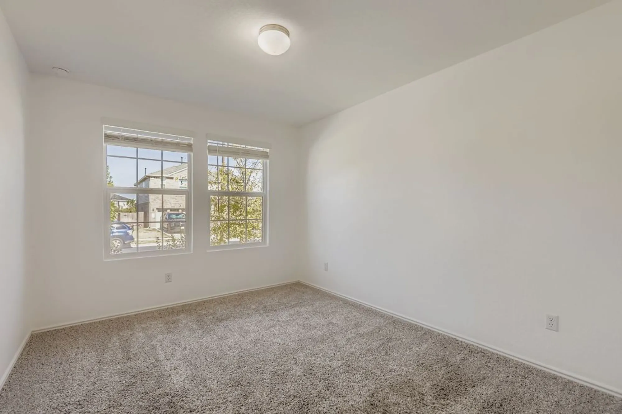 Property Slideshow image 15 of 28 | 128 concho brook bnd, Georgetown, TX, 78626