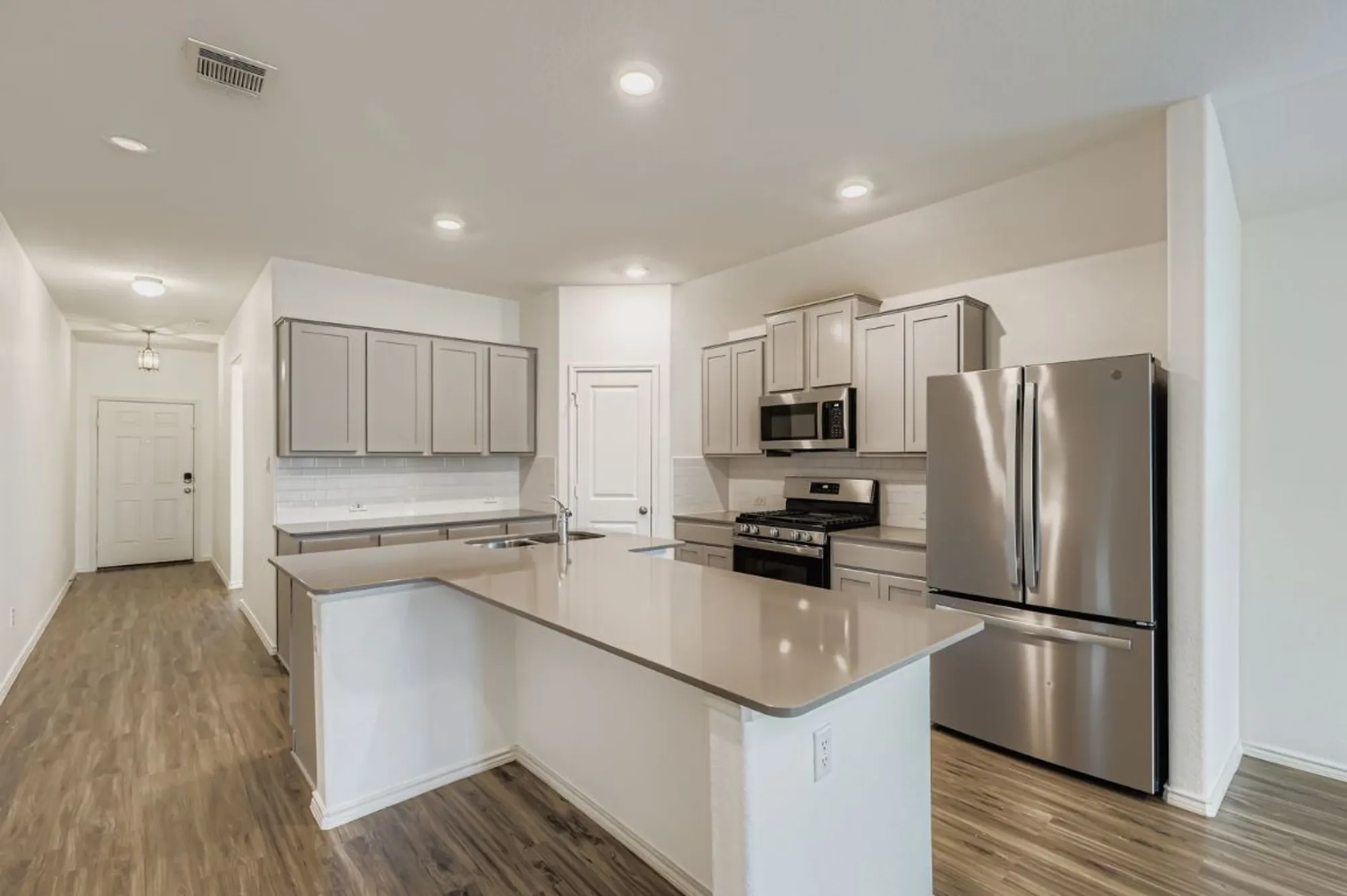 Property Slideshow image 8 of 28 | 128 concho brook bnd, Georgetown, TX, 78626