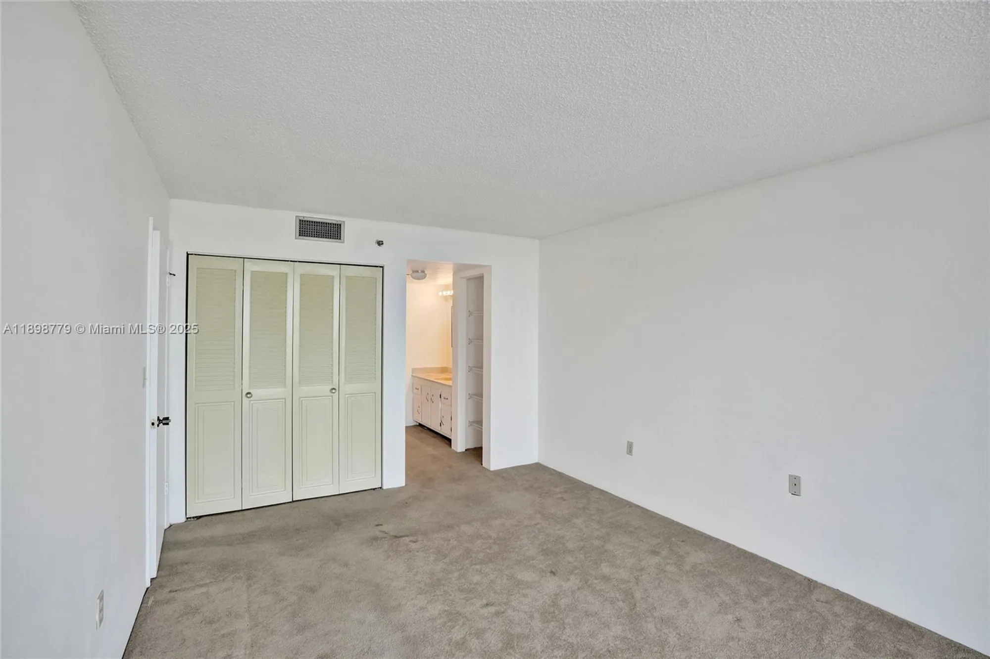 Property Slideshow image 14 of 34 | 1200 saint charles pl 413, Pembroke Pines, FL, 33026