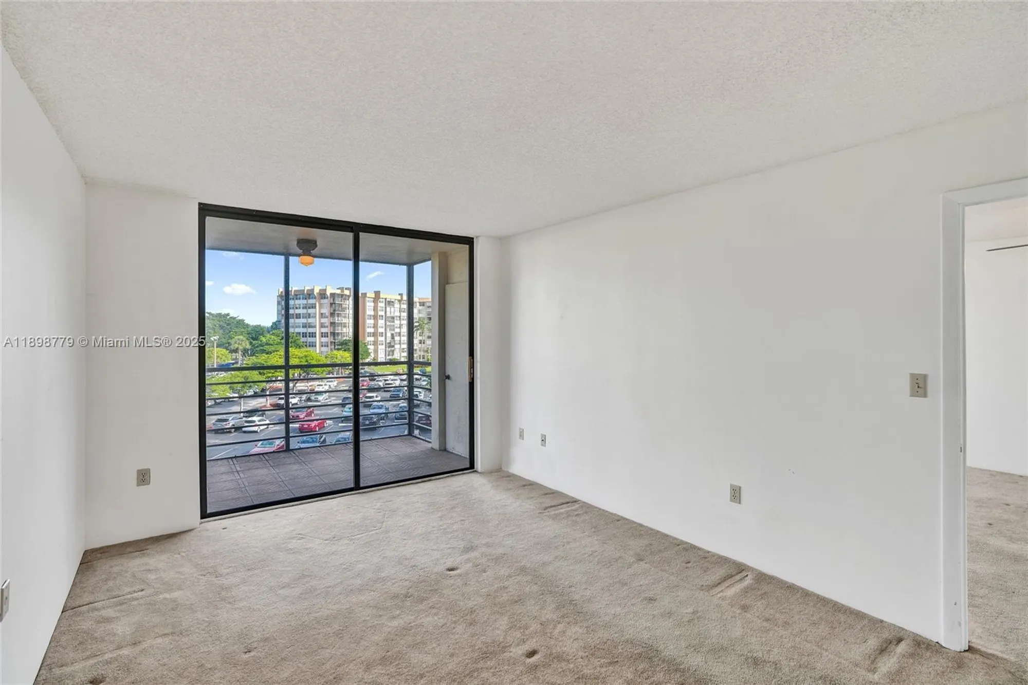 Property Slideshow image 12 of 34 | 1200 saint charles pl 413, Pembroke Pines, FL, 33026