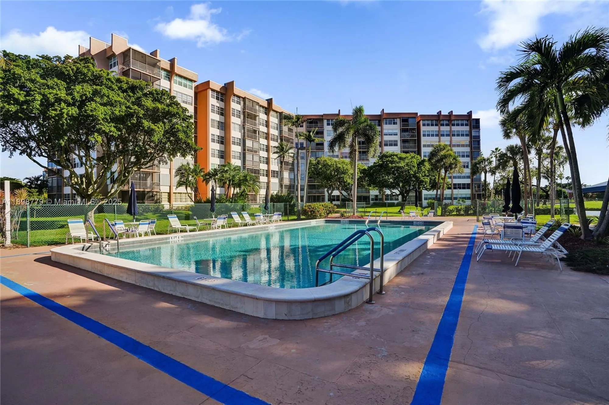 Property Slideshow image 27 of 34 | 1200 saint charles pl 413, Pembroke Pines, FL, 33026