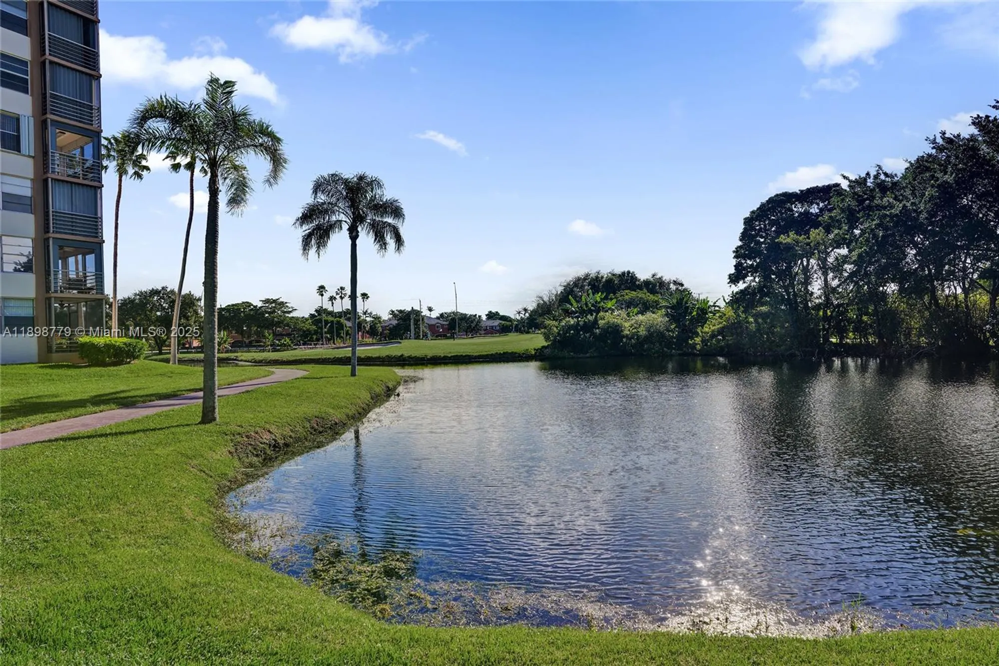 Property Slideshow image 29 of 34 | 1200 saint charles pl 413, Pembroke Pines, FL, 33026