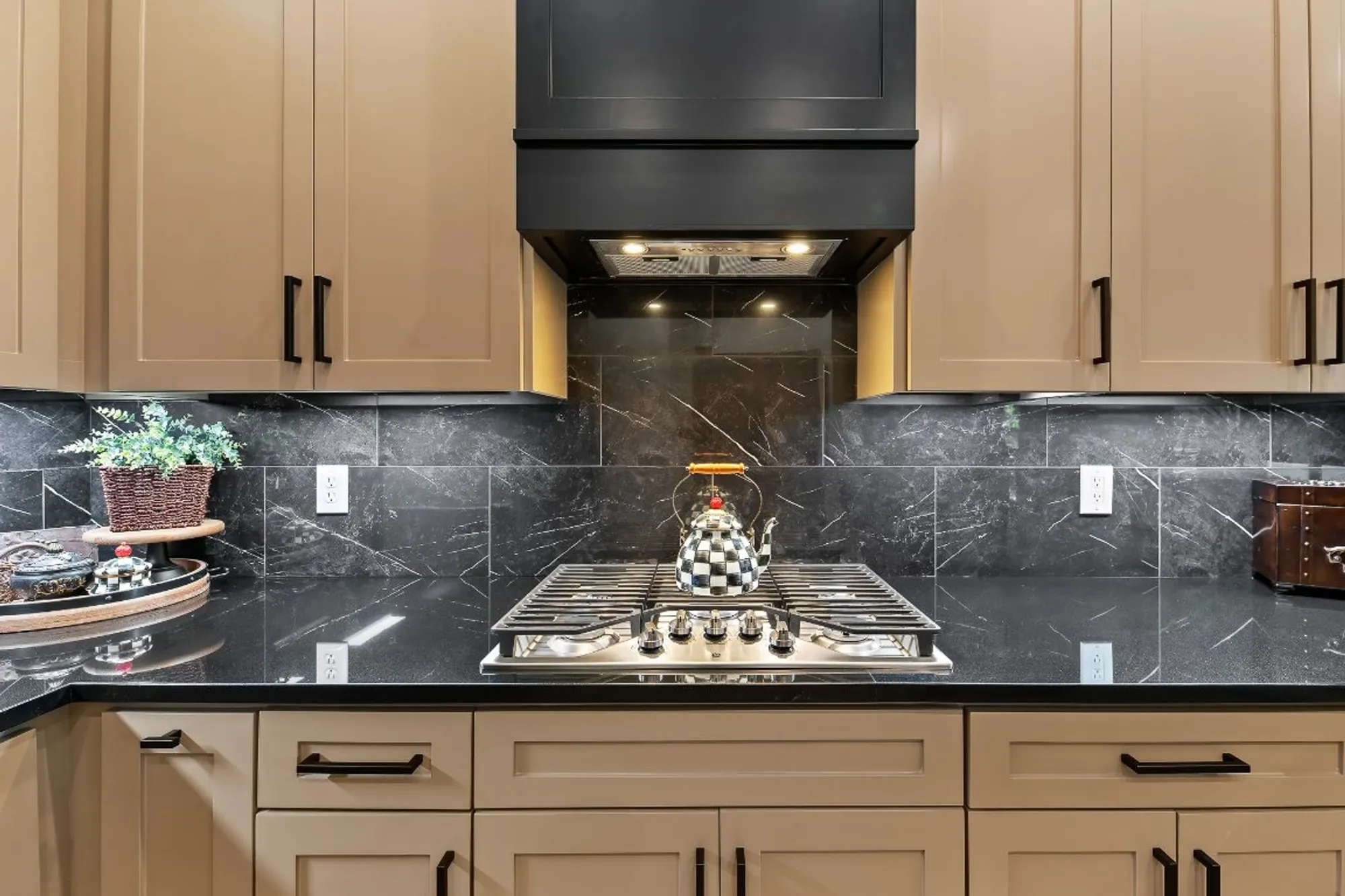 Property Slideshow image 15 of 36 | 126 enchanted dr, Georgetown, TX, 78633