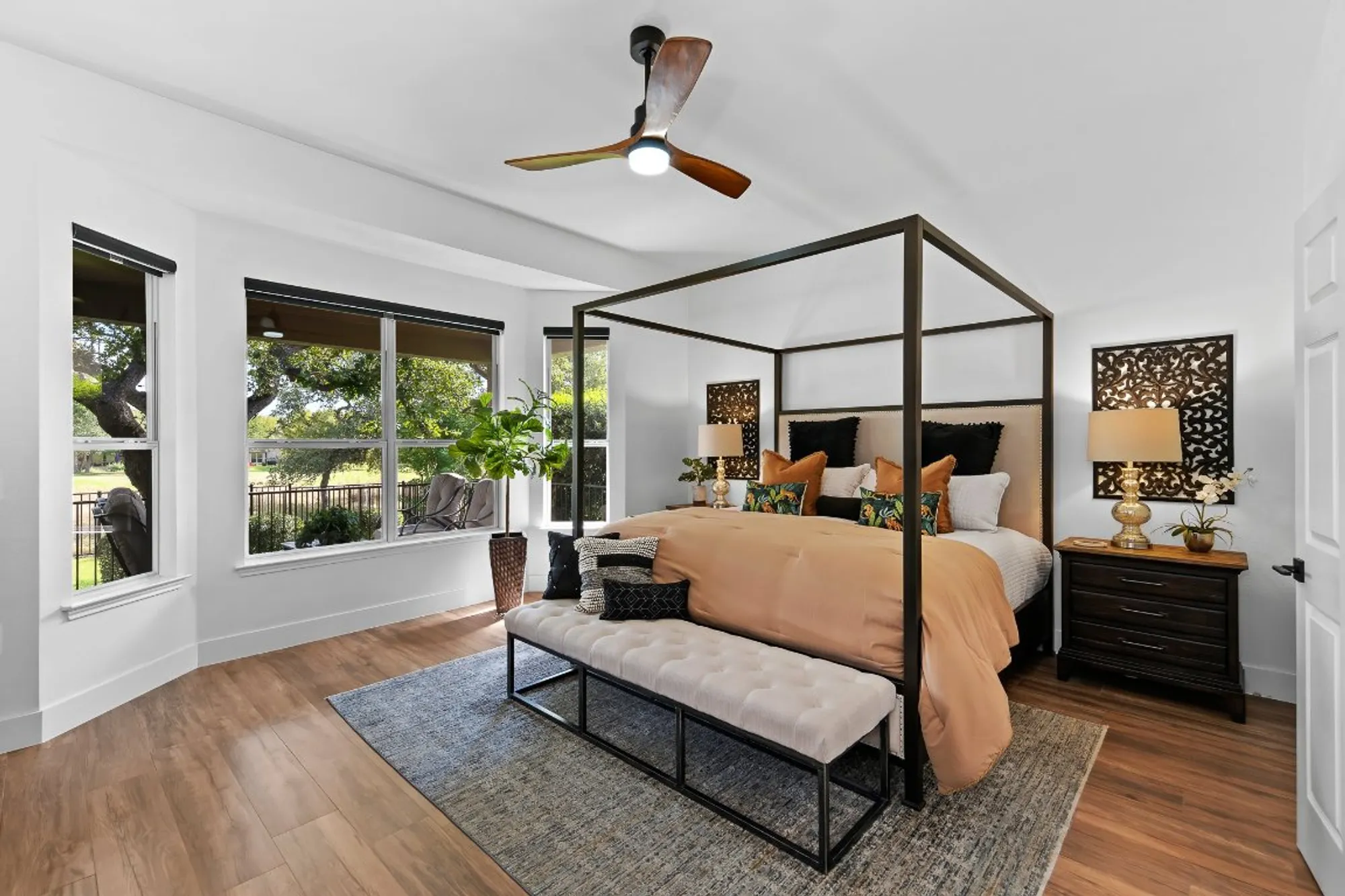 Property Slideshow image 18 of 36 | 126 enchanted dr, Georgetown, TX, 78633