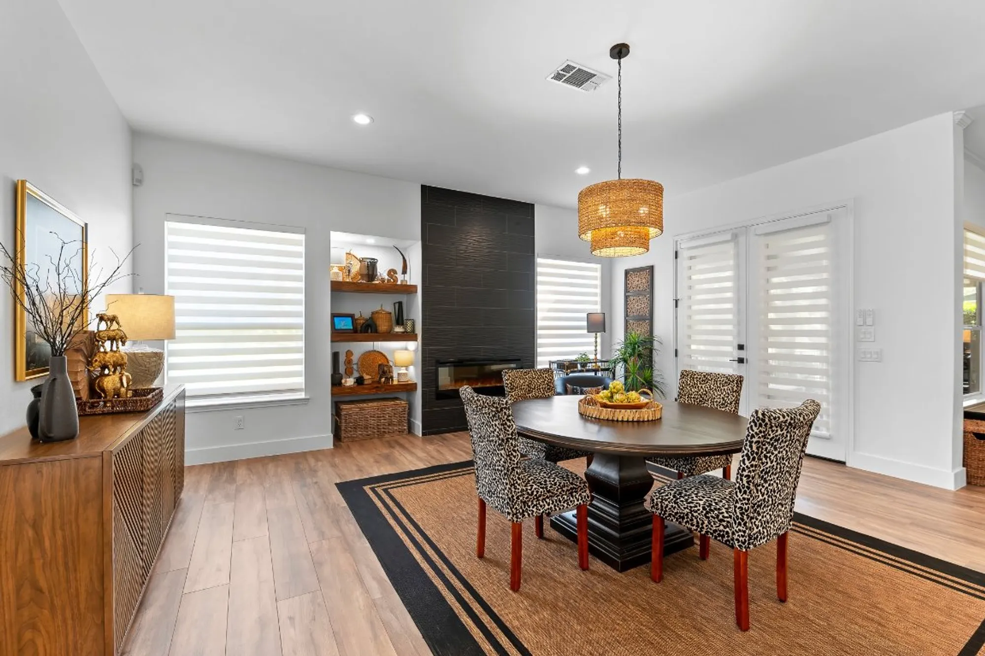 Property Slideshow image 3 of 36 | 126 enchanted dr, Georgetown, TX, 78633