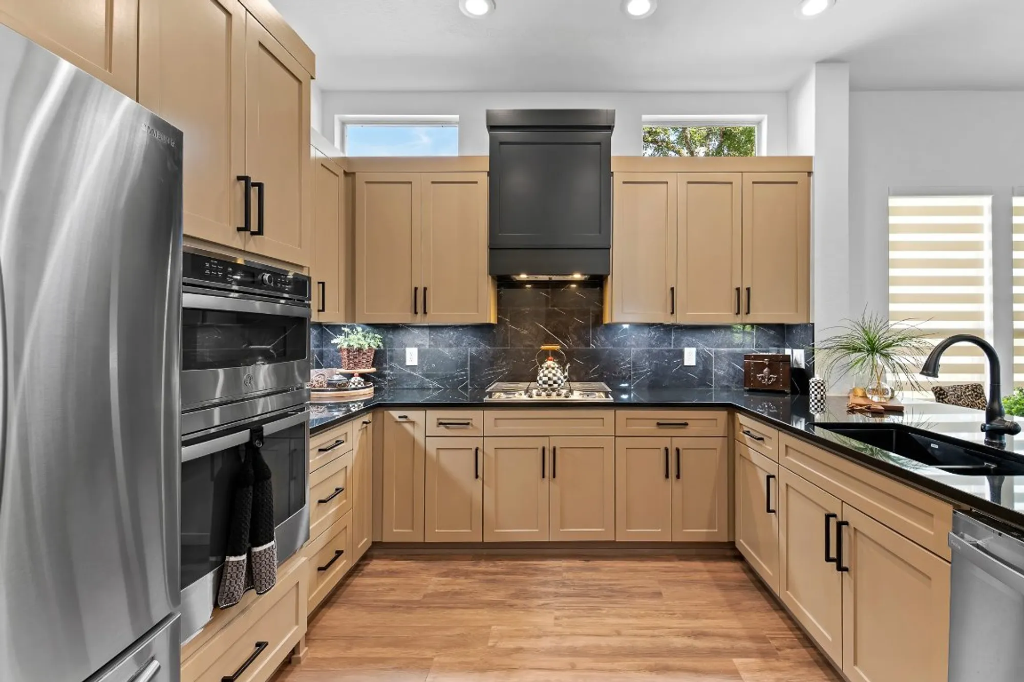 Property Slideshow image 4 of 36 | 126 enchanted dr, Georgetown, TX, 78633