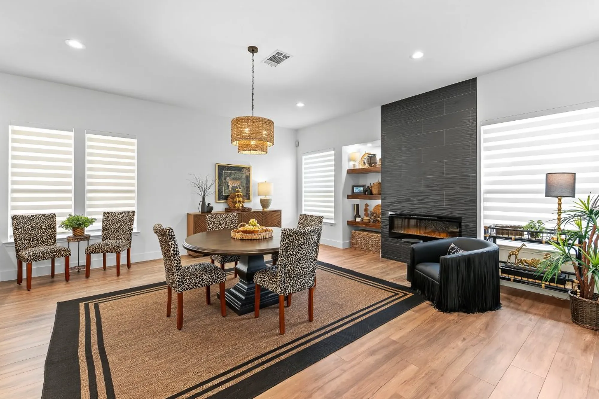 Property Slideshow image 8 of 36 | 126 enchanted dr, Georgetown, TX, 78633