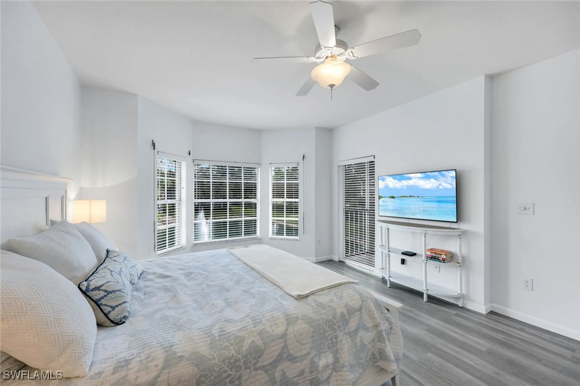 Property Slideshow image 17 of 28 | 6030 chardonnay ln apt 203, Naples, FL, 34119