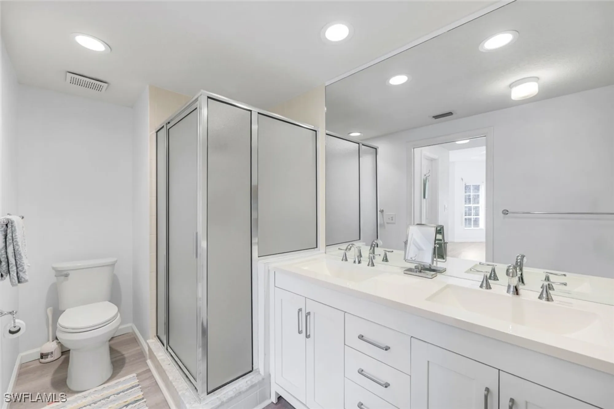 Property Slideshow image 19 of 28 | 6030 chardonnay ln apt 203, Naples, FL, 34119