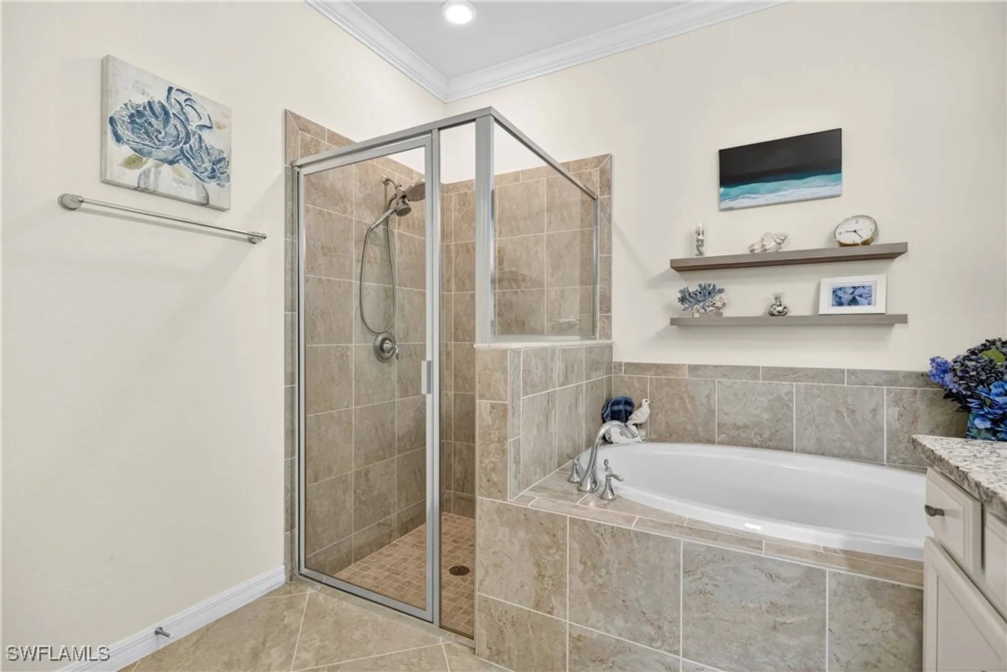 Property Slideshow image 22 of 41 | 19821 bittersweet ln, Estero, FL, 33928