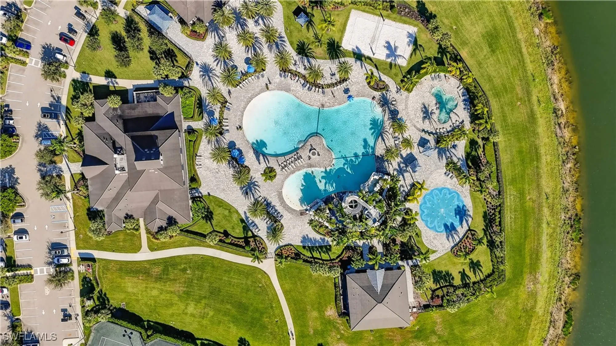 Property Slideshow image 4 of 41 | 19821 bittersweet ln, Estero, FL, 33928