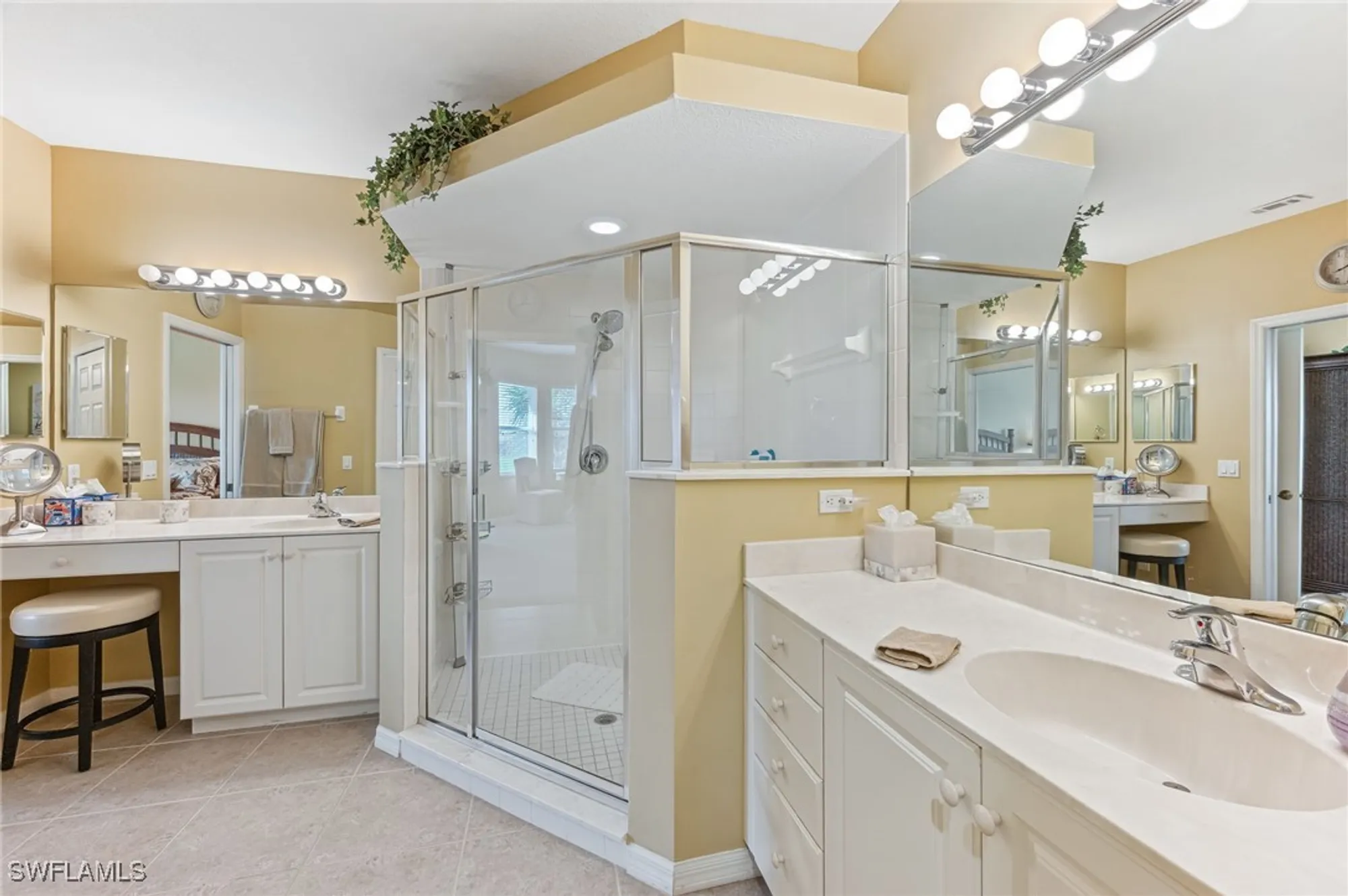 Property Slideshow image 15 of 25 | 20051 seagrove st unit 1208, Estero, FL, 33928